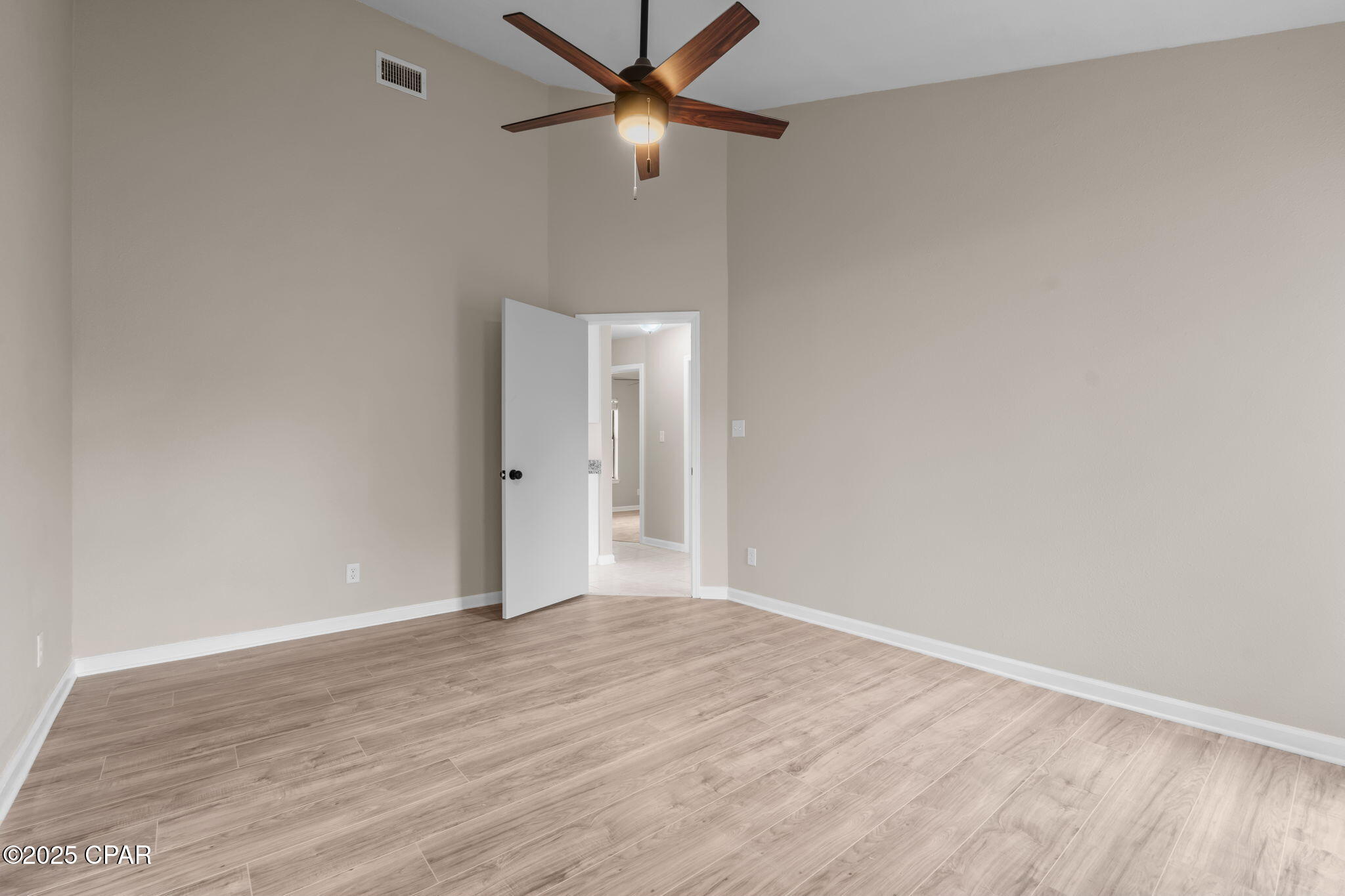 502 Sunshine Court