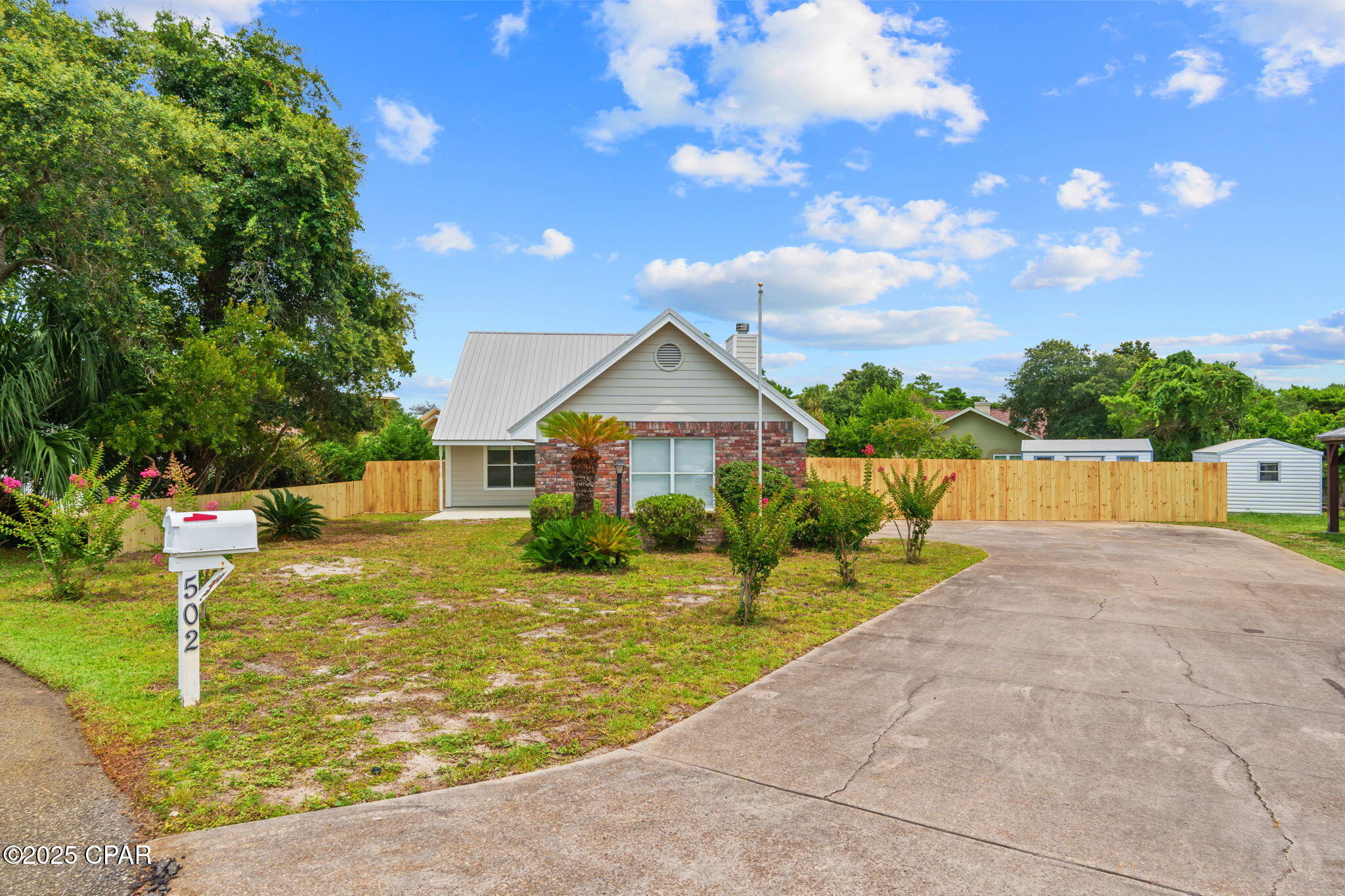 502 Sunshine Court