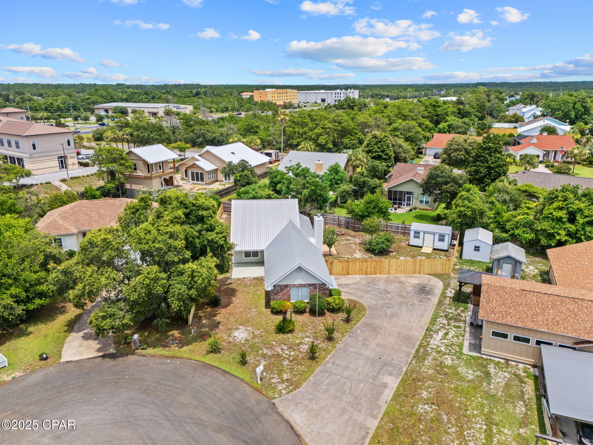 502 Sunshine Court