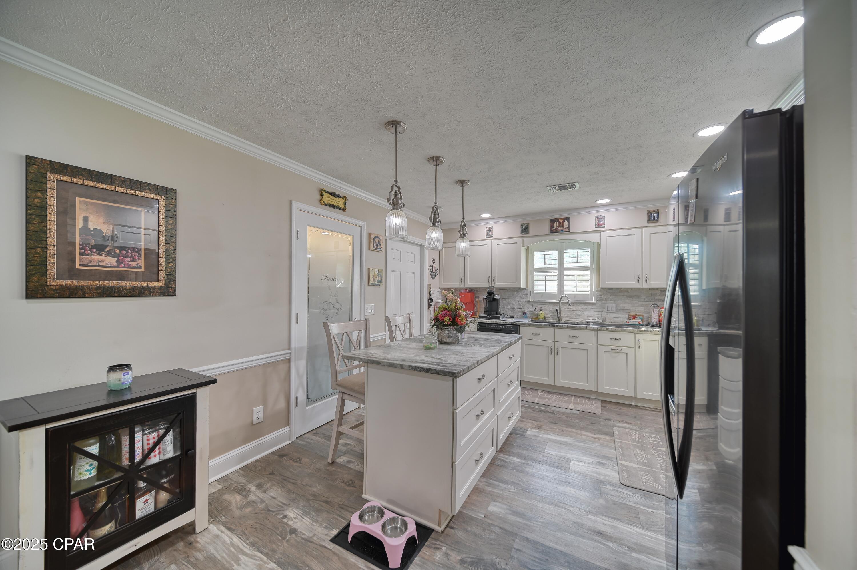 5514 Lakewood Circle