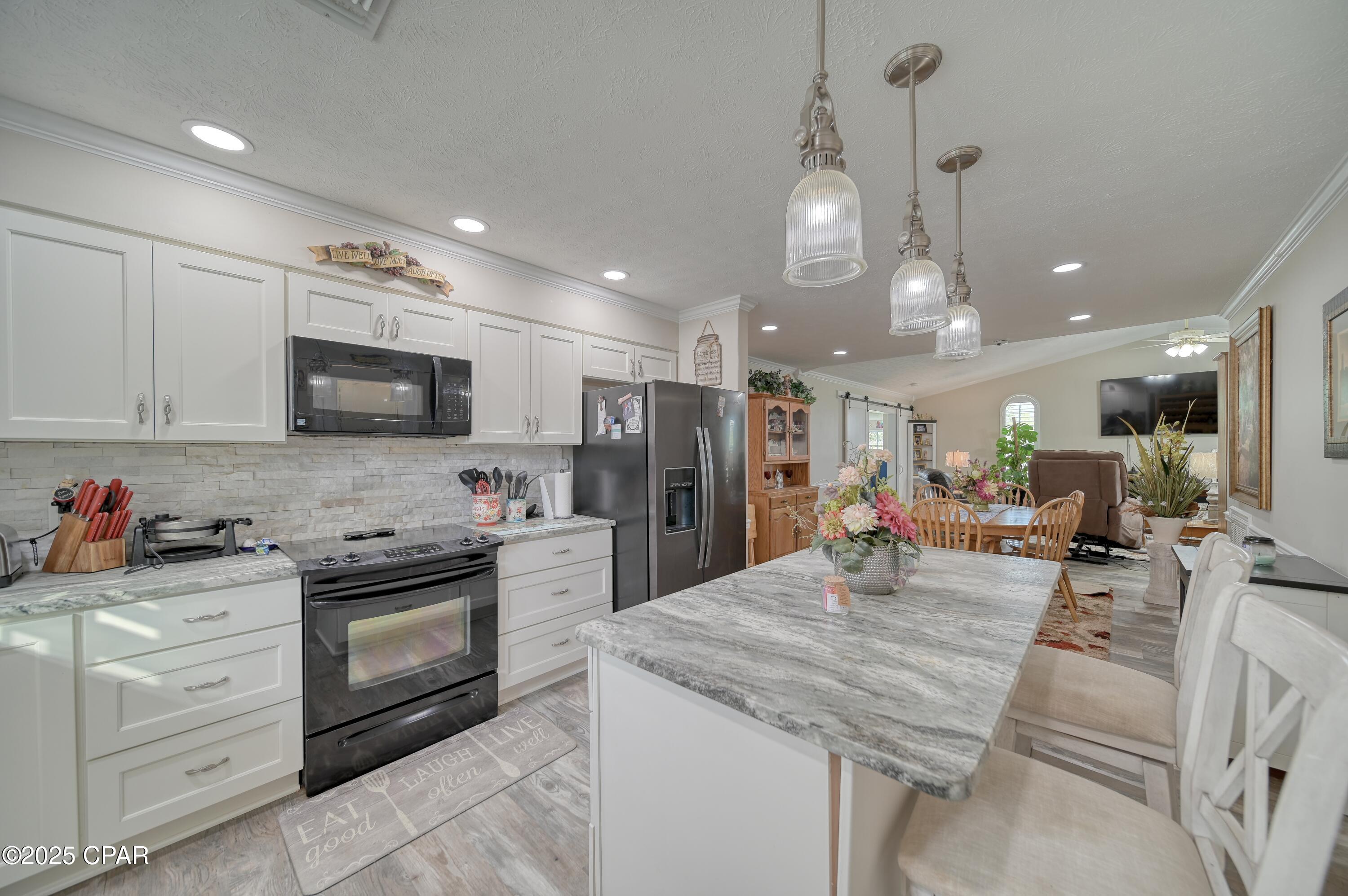 5514 Lakewood Circle