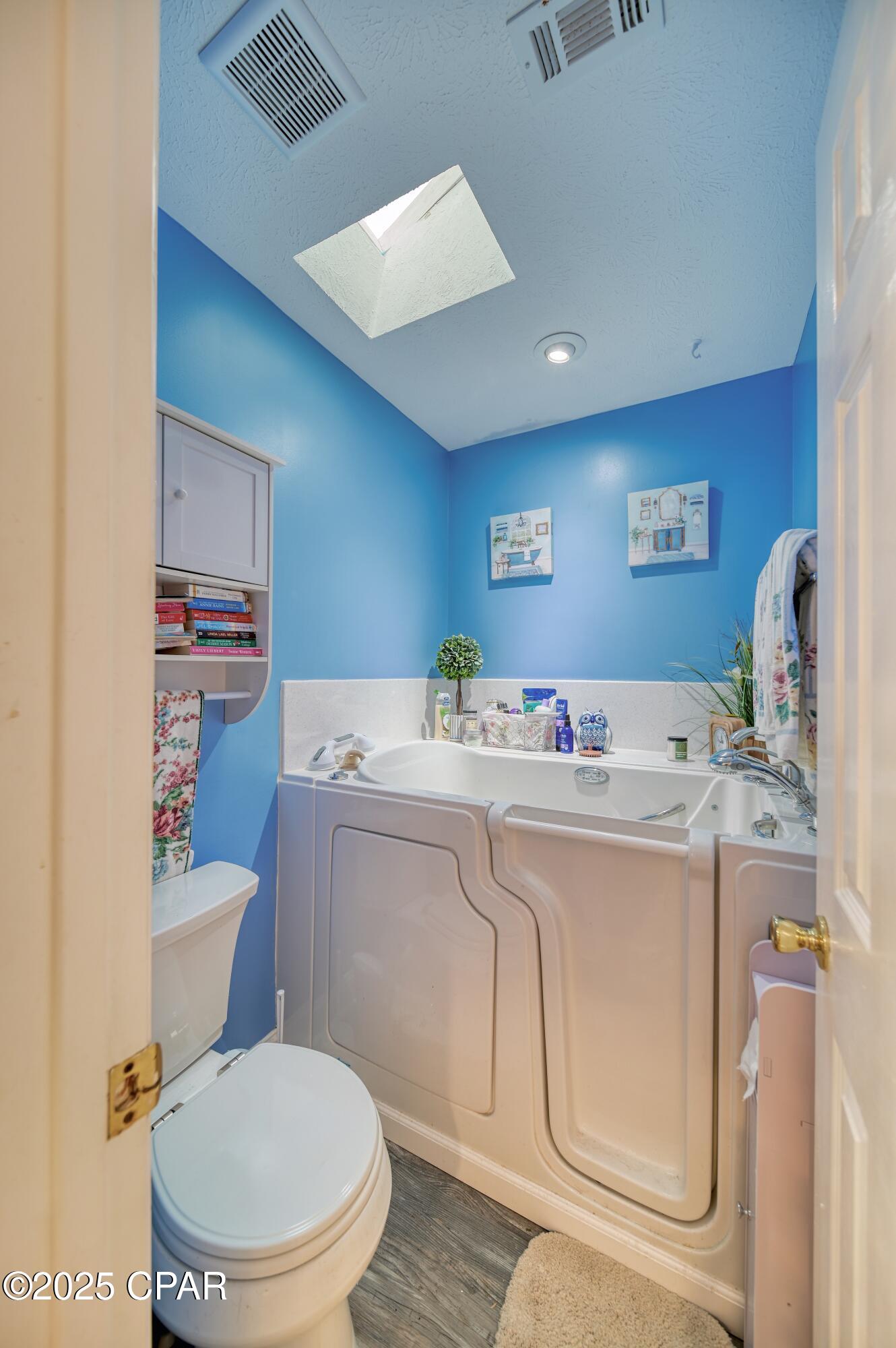 5514 Lakewood Circle