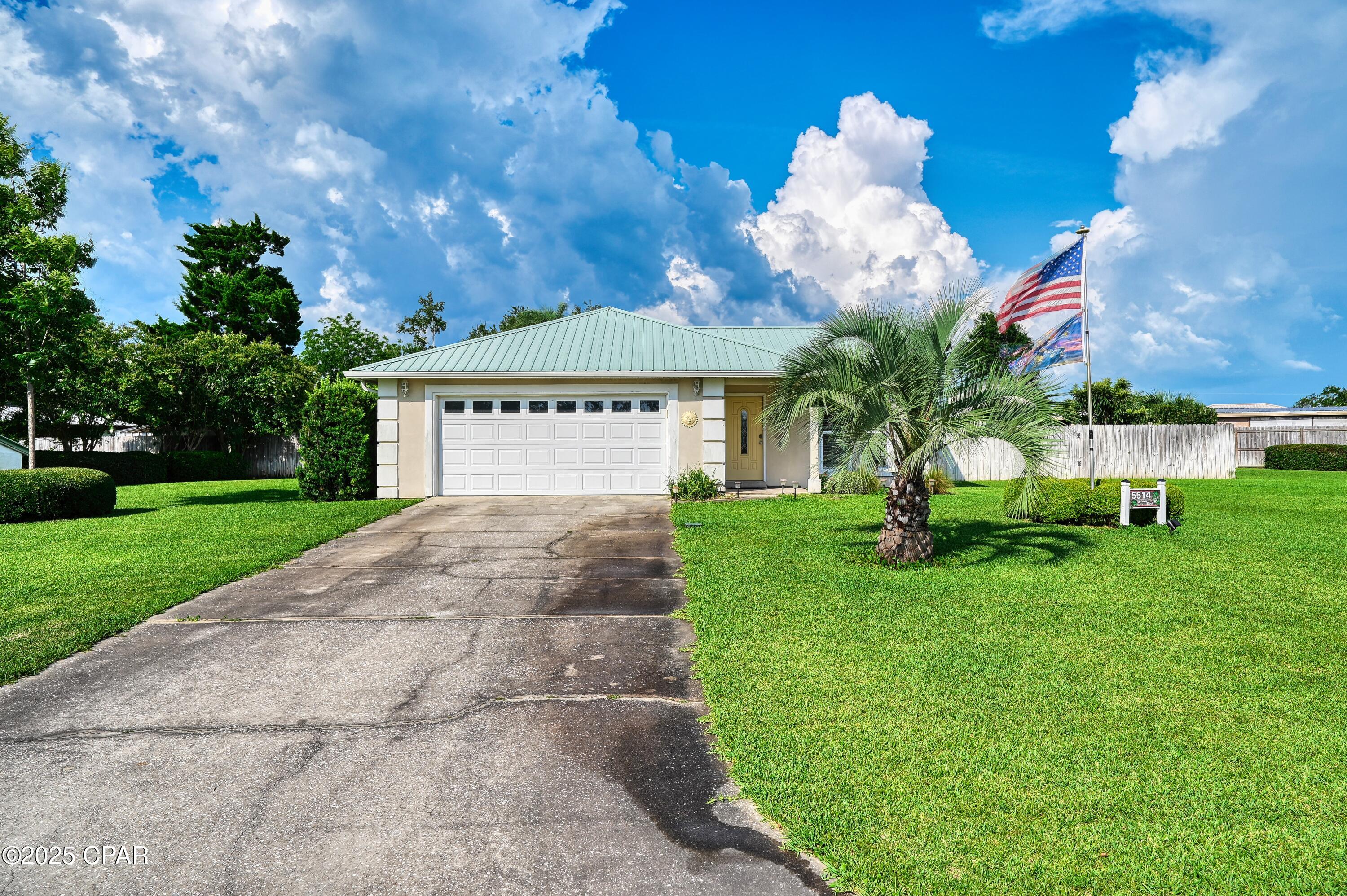 5514 Lakewood Circle