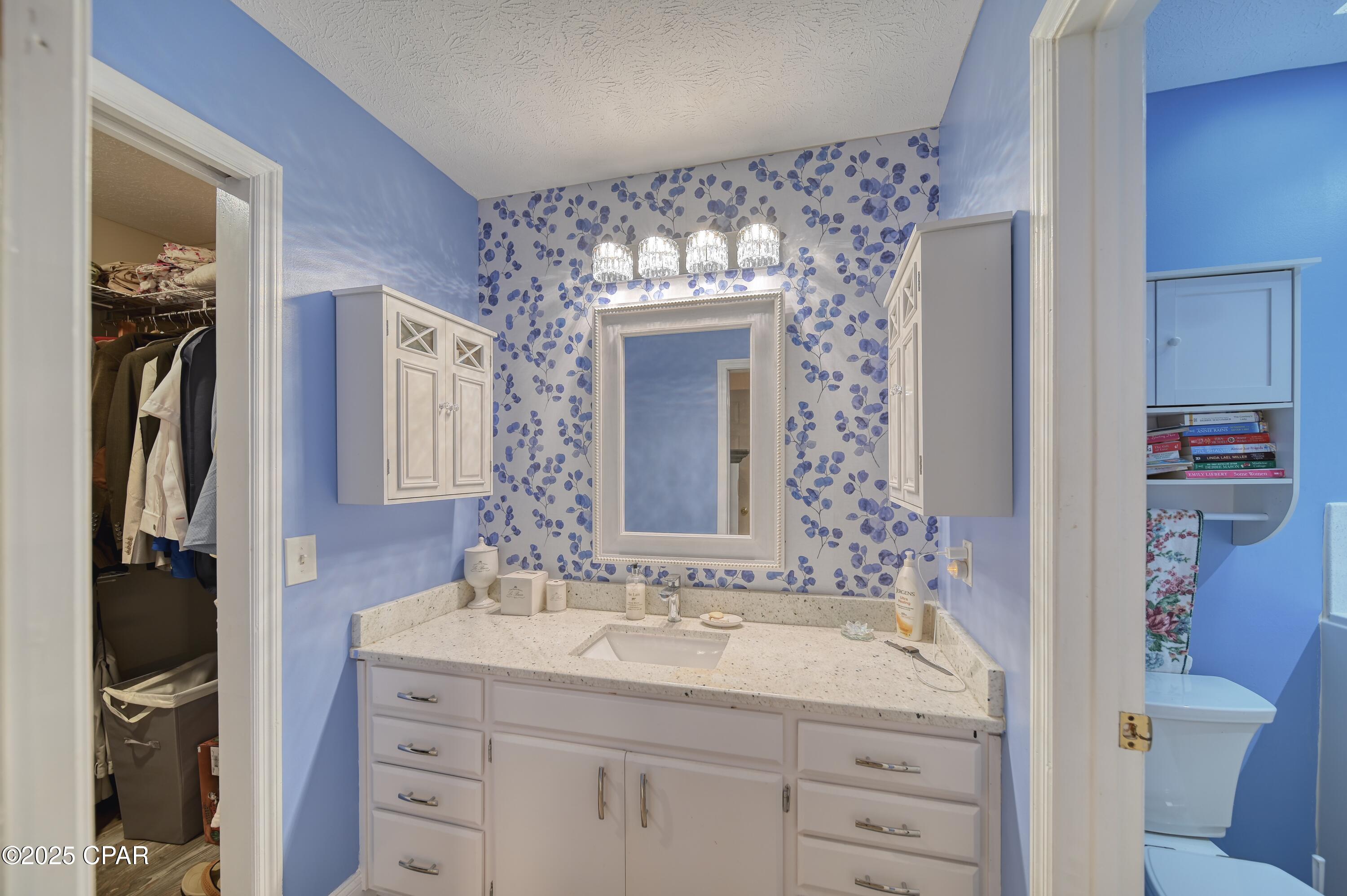 5514 Lakewood Circle