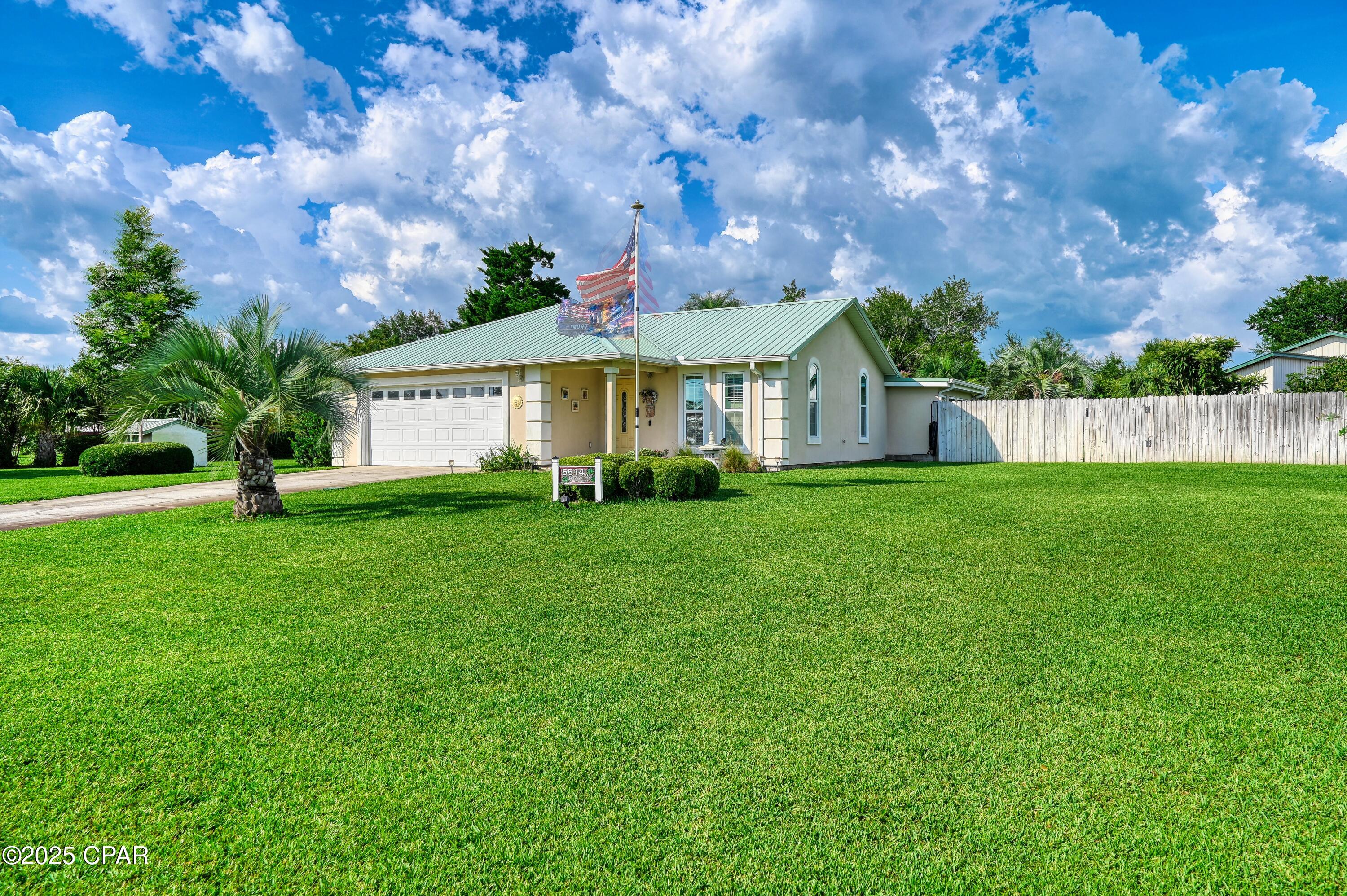 5514 Lakewood Circle