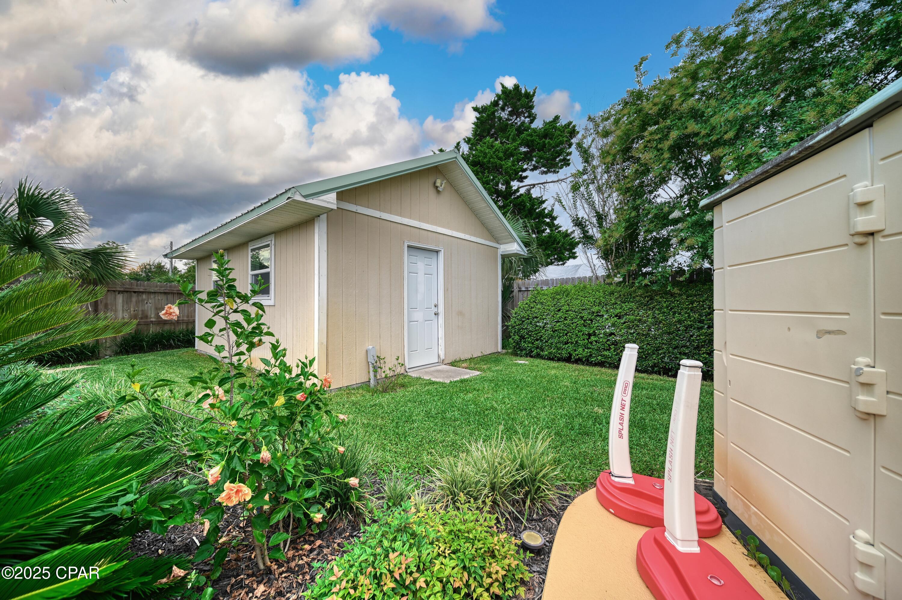 5514 Lakewood Circle