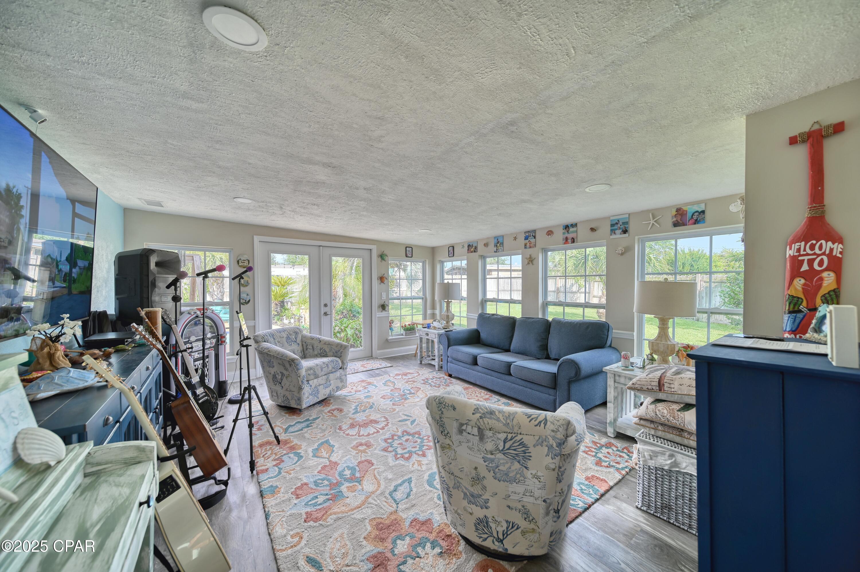 5514 Lakewood Circle