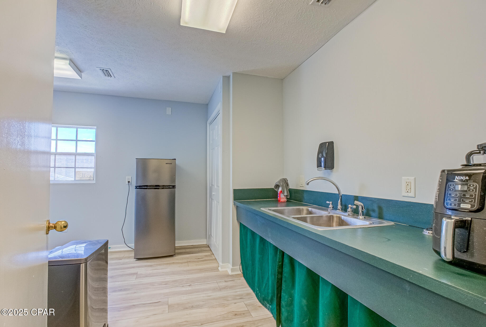 1522 Chestnut Avenue