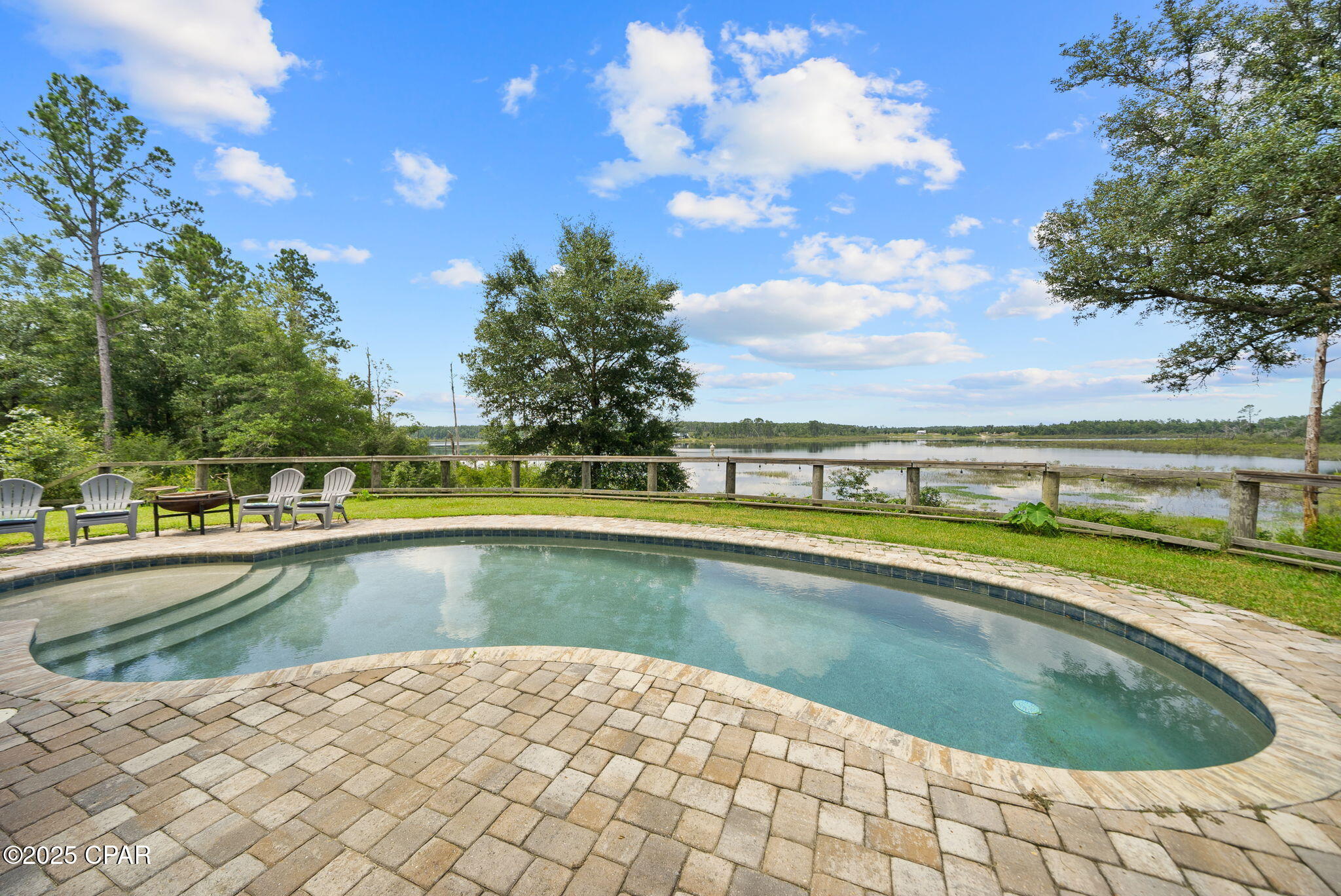 4832 Lake Ridge Drive