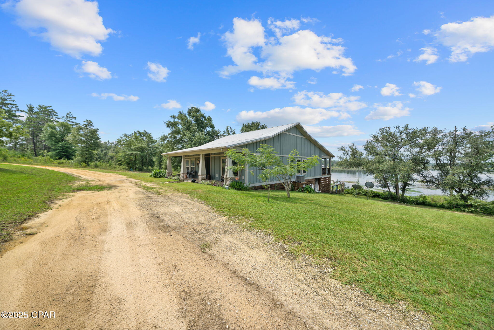 4832 Lake Ridge Drive