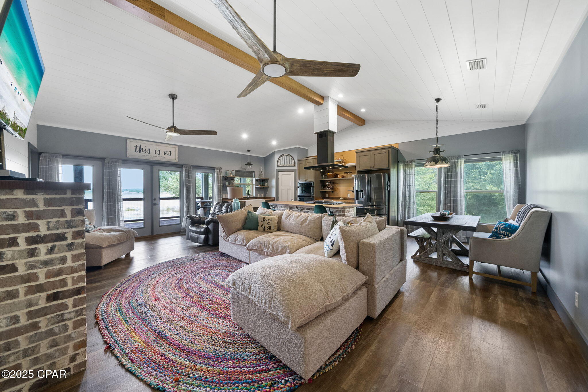 4832 Lake Ridge Drive