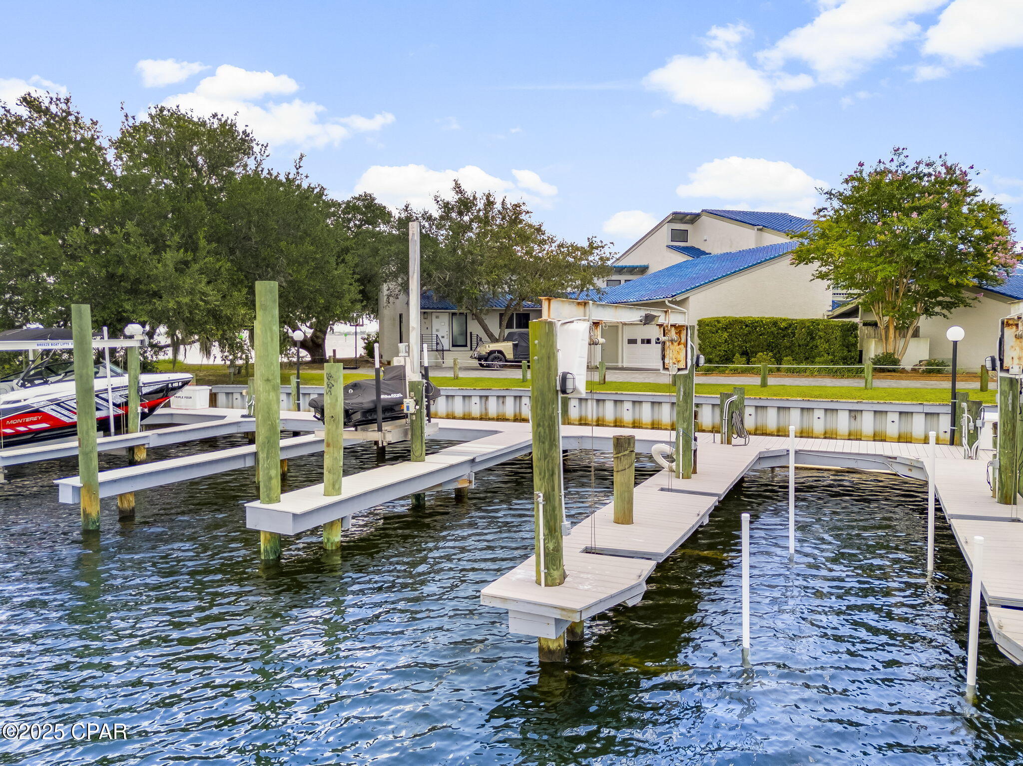 425 Bayshore Drive 12