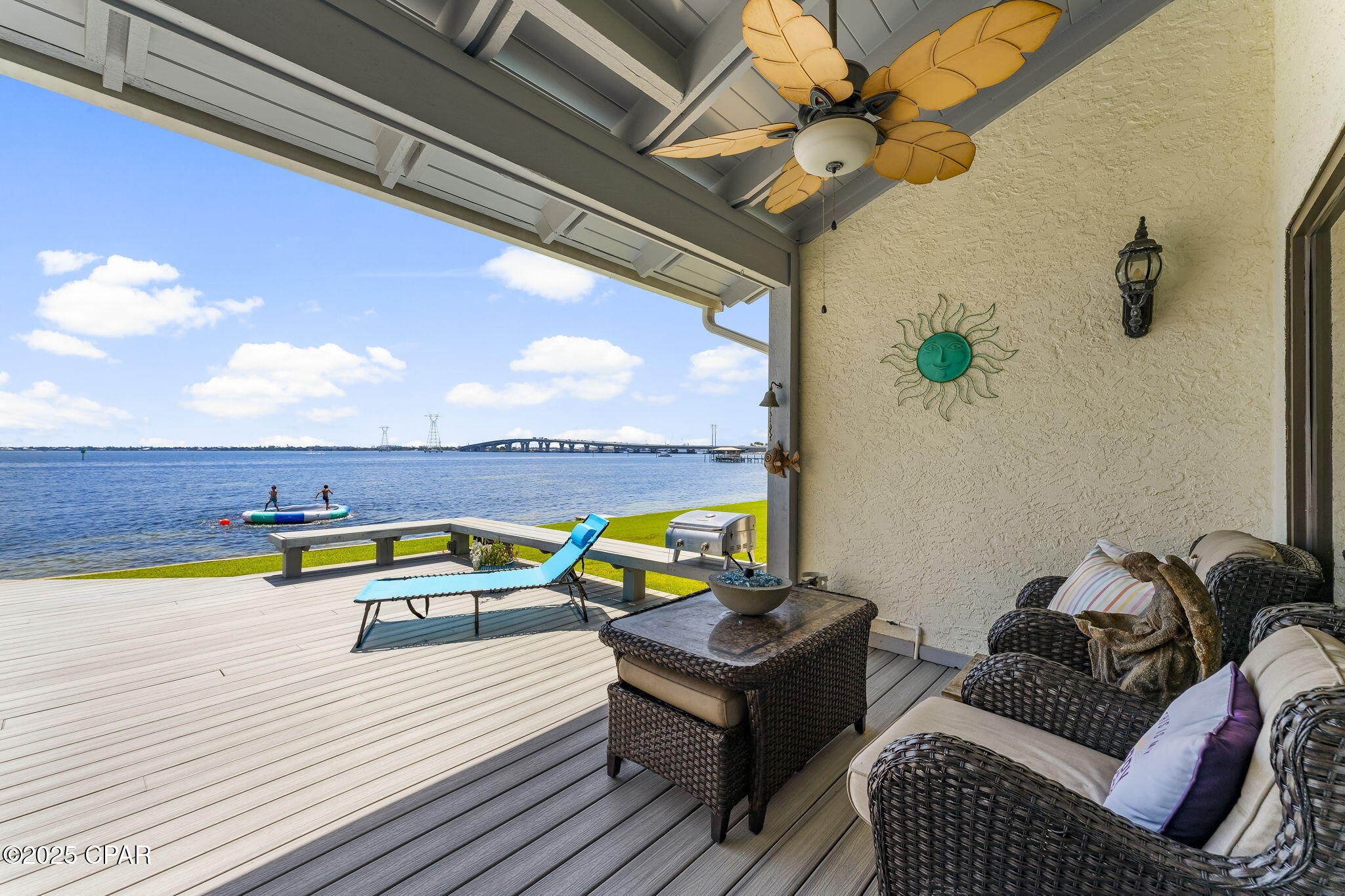 425 Bayshore Drive 12