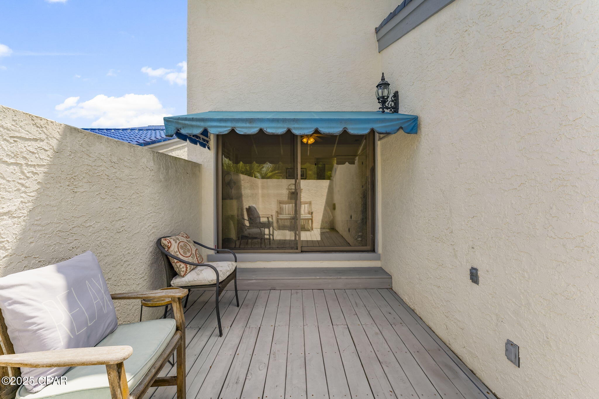 425 Bayshore Drive 12