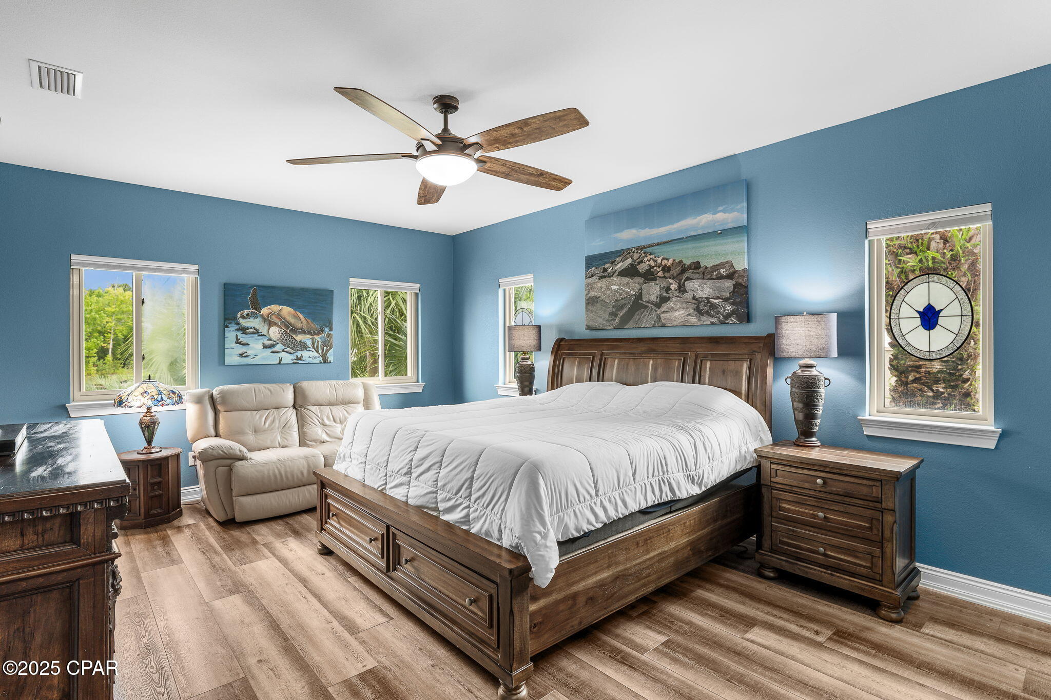 1019 Sunset Lane