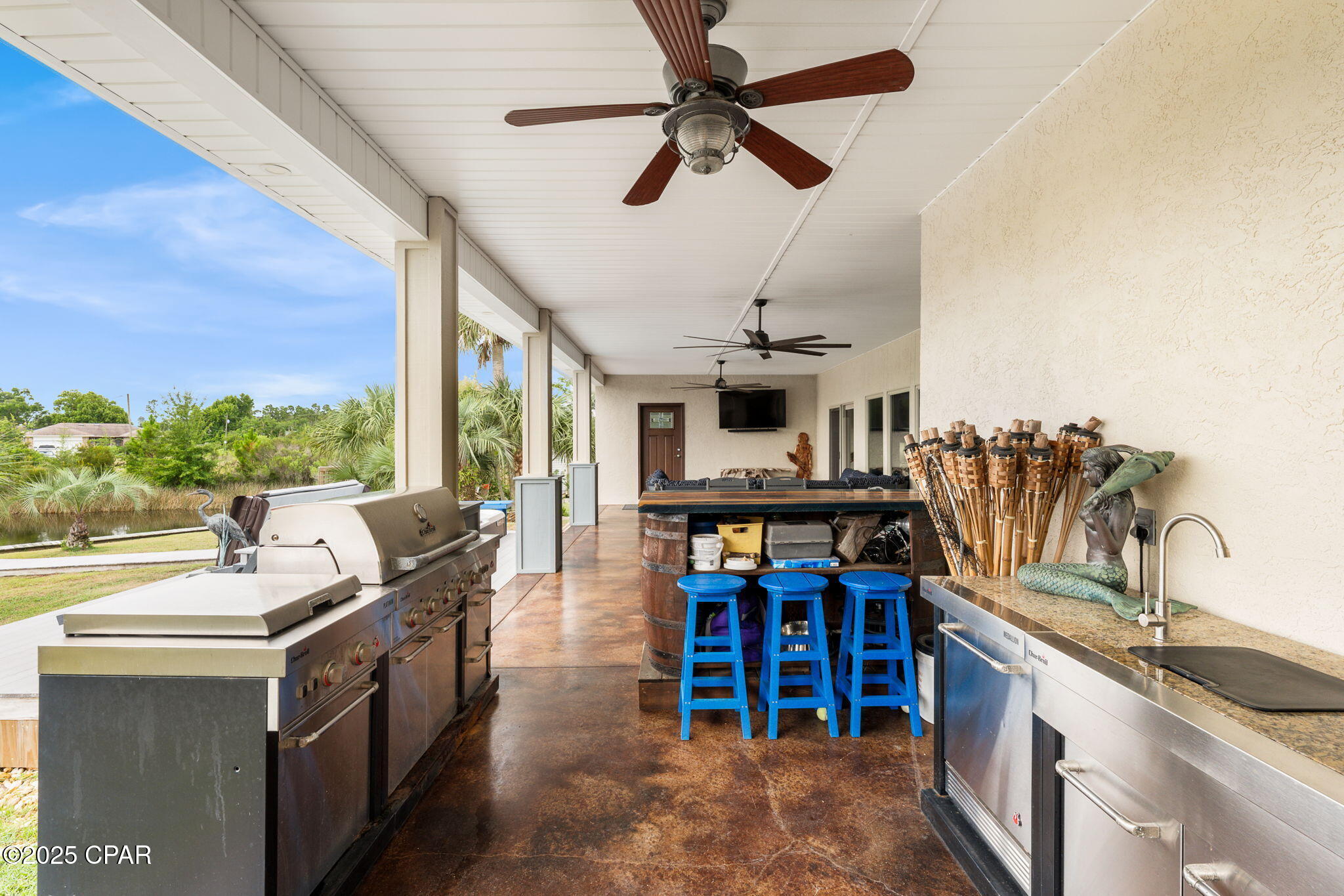 1019 Sunset Lane
