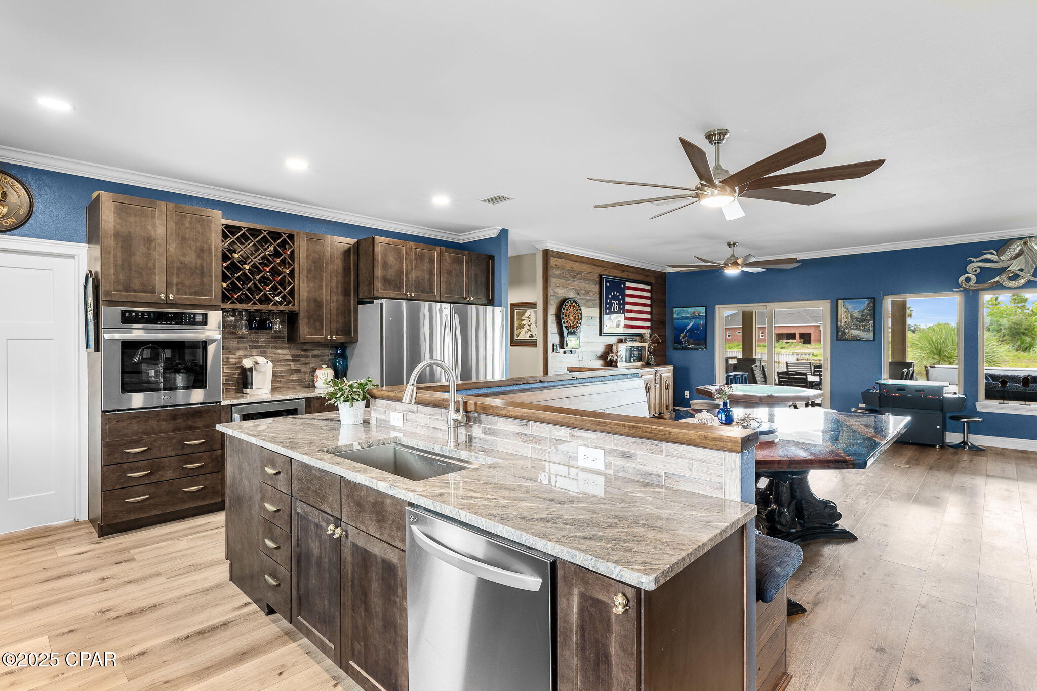 1019 Sunset Lane