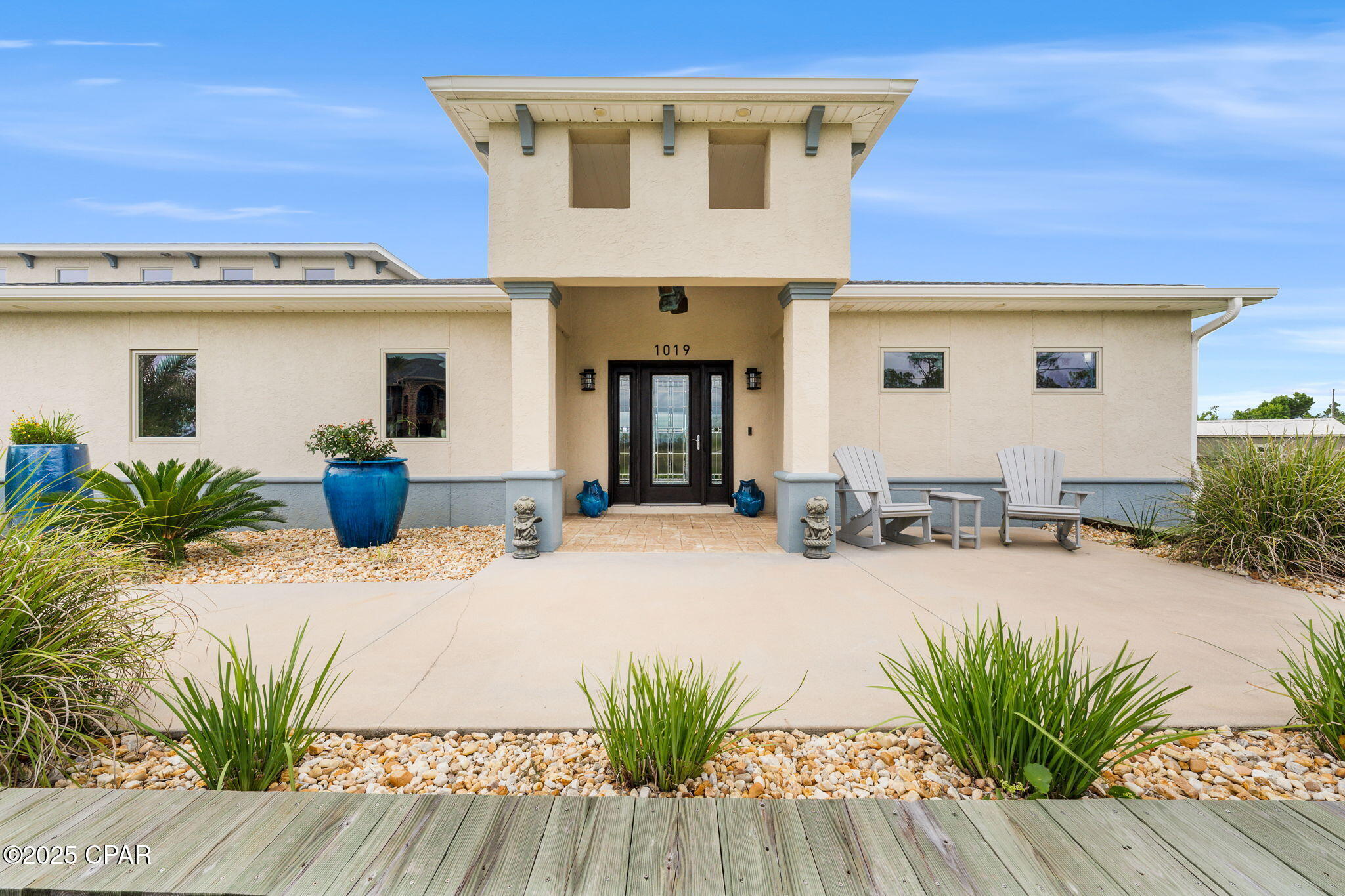 1019 Sunset Lane