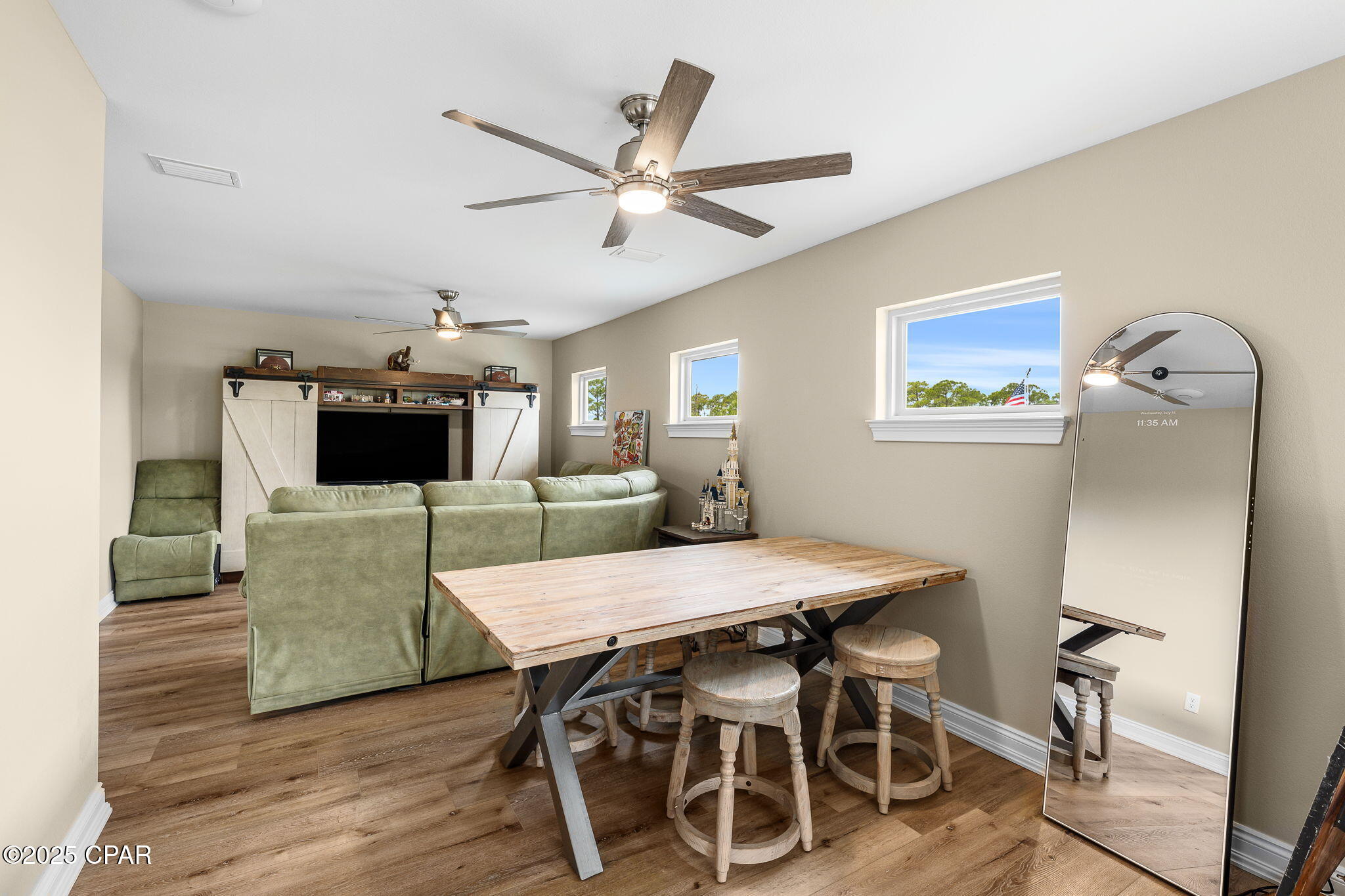 1019 Sunset Lane