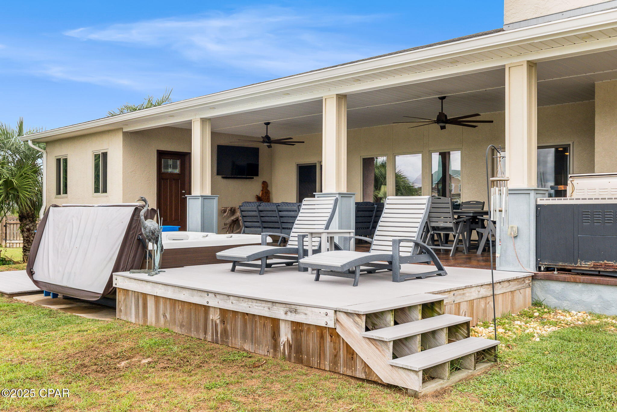 1019 Sunset Lane