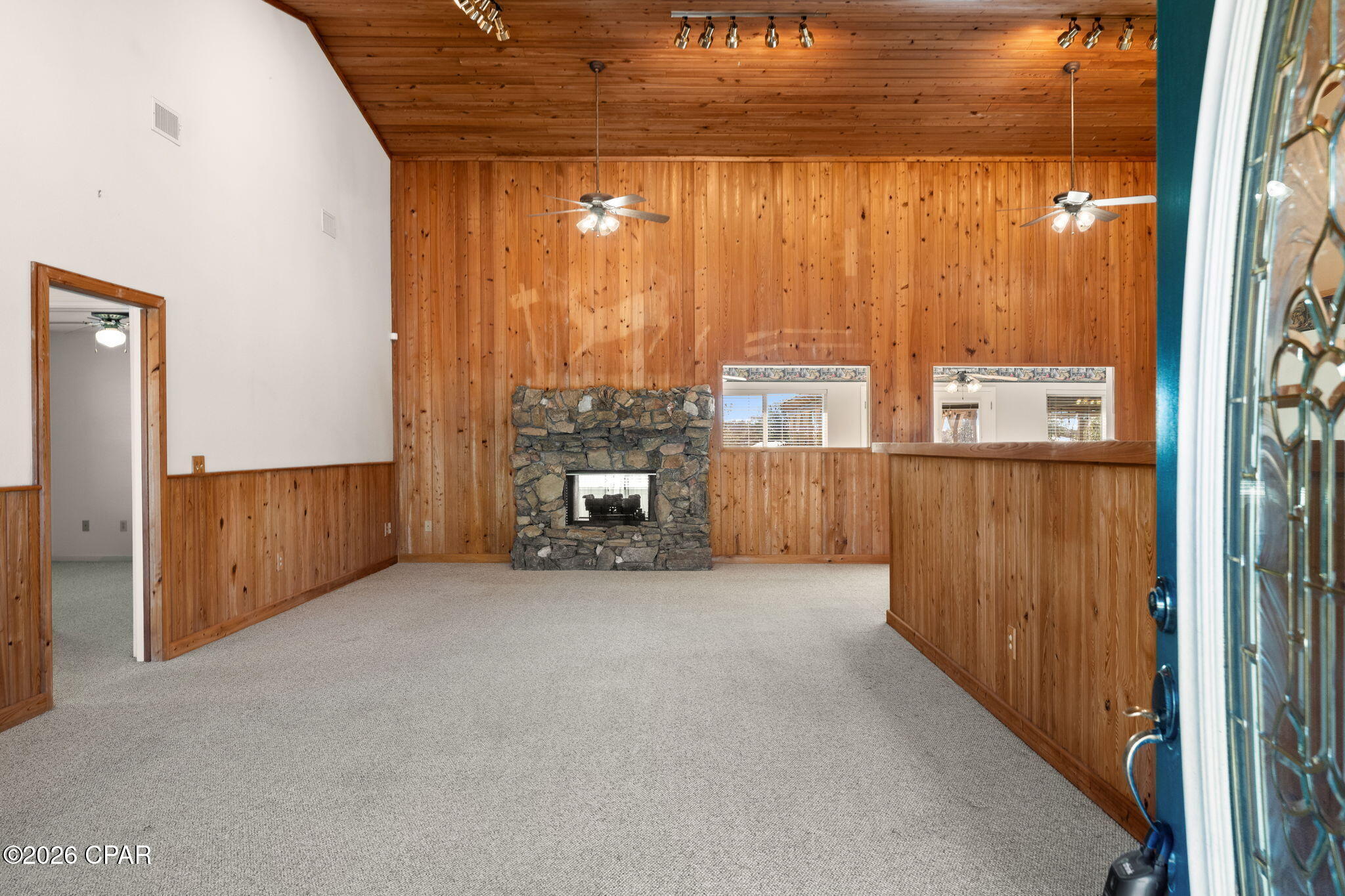 4330 De Len Drive