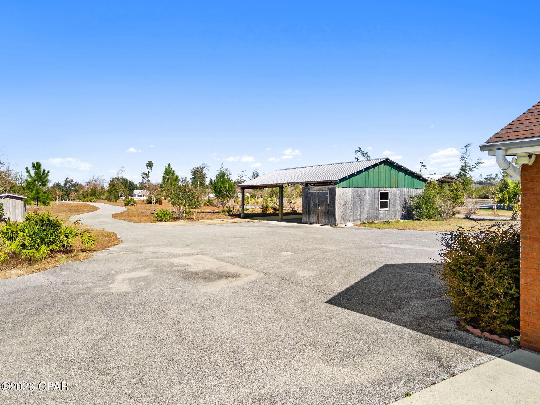 4330 De Len Drive