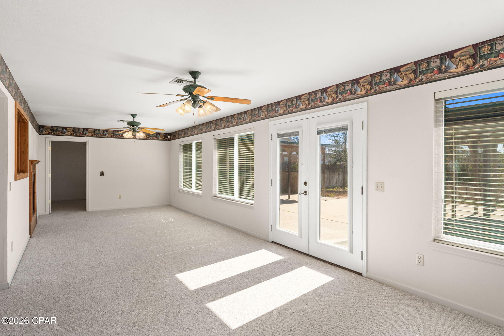 4330 De Len Drive