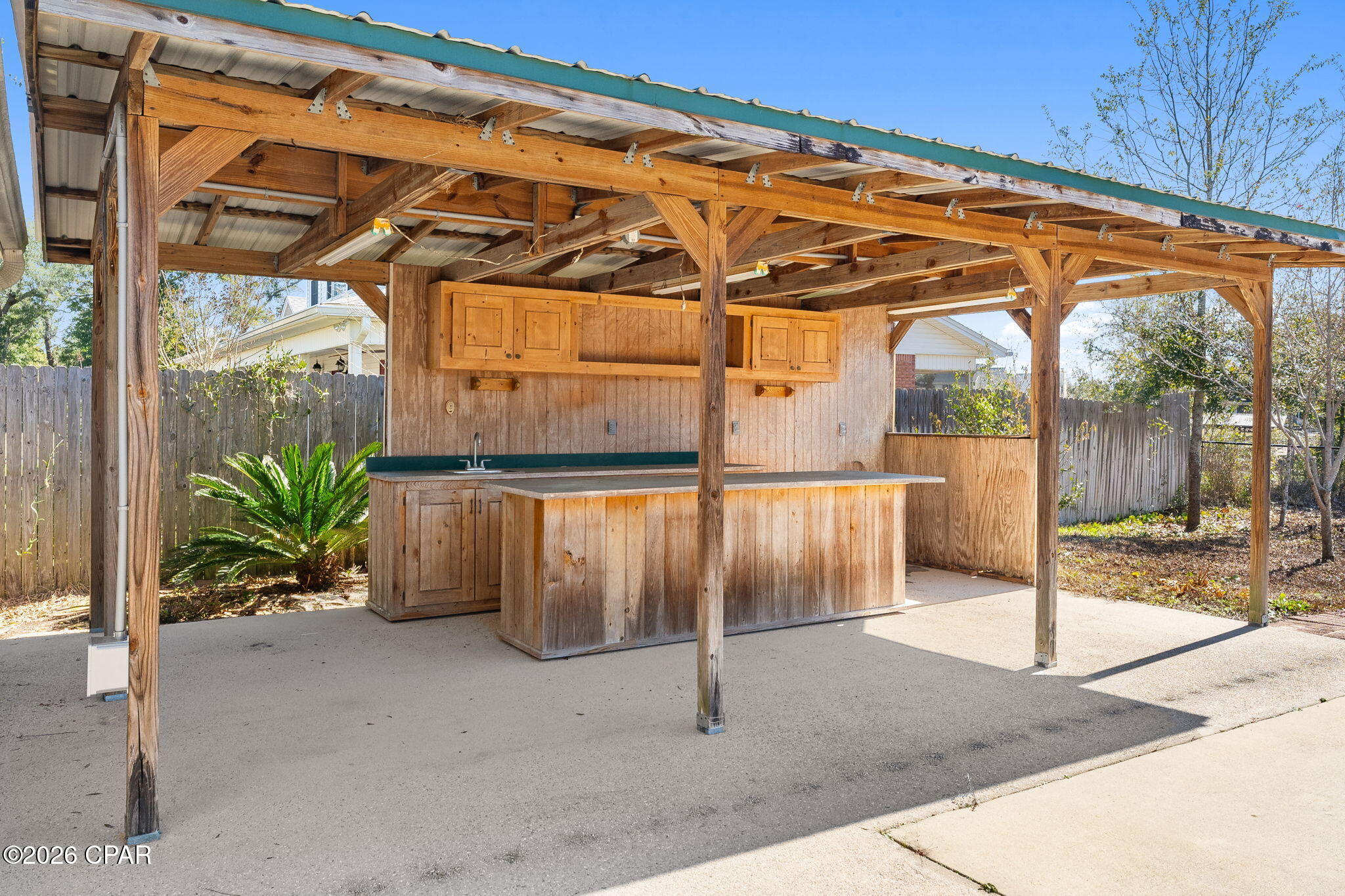 4330 De Len Drive