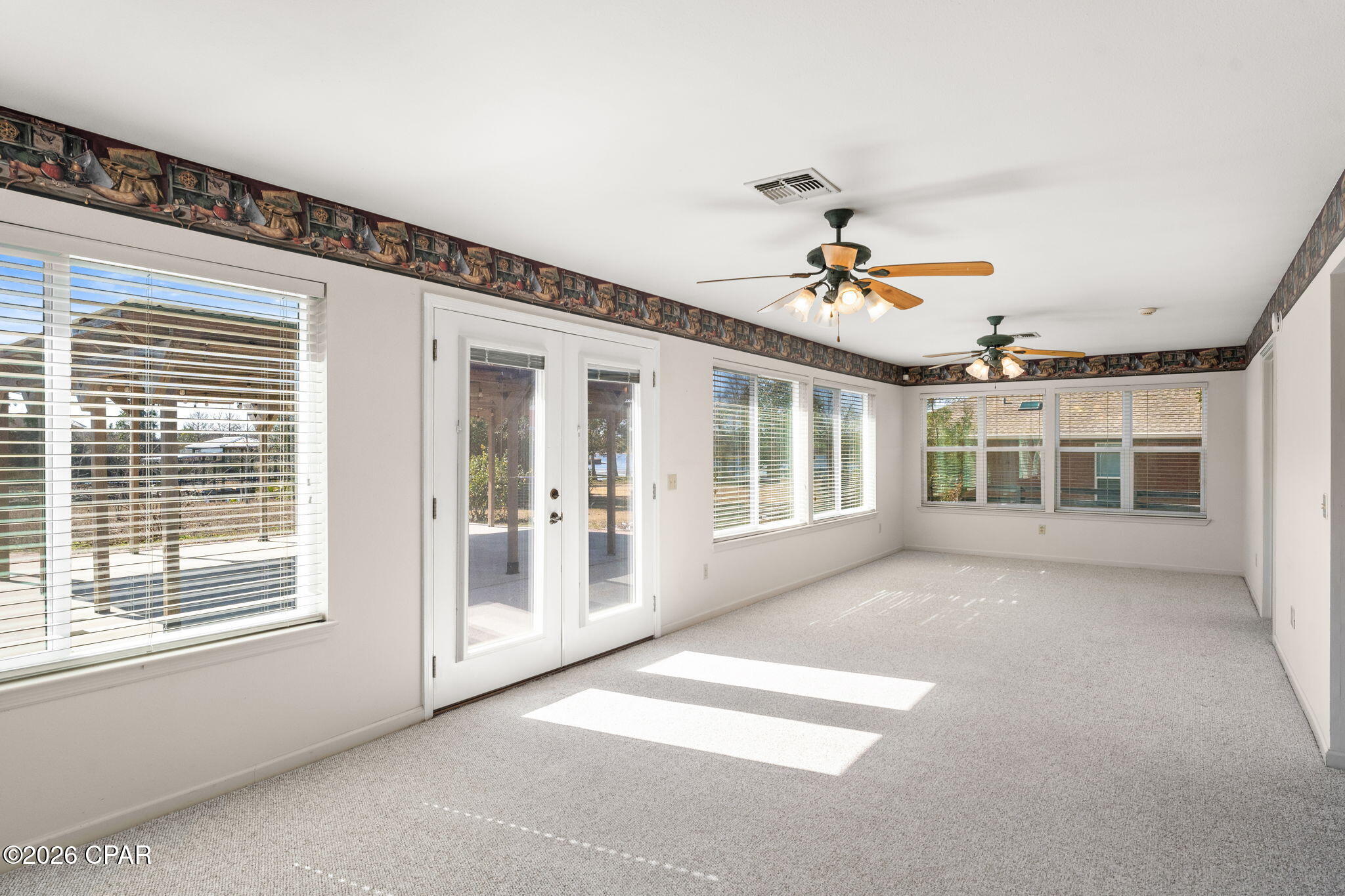 4330 De Len Drive