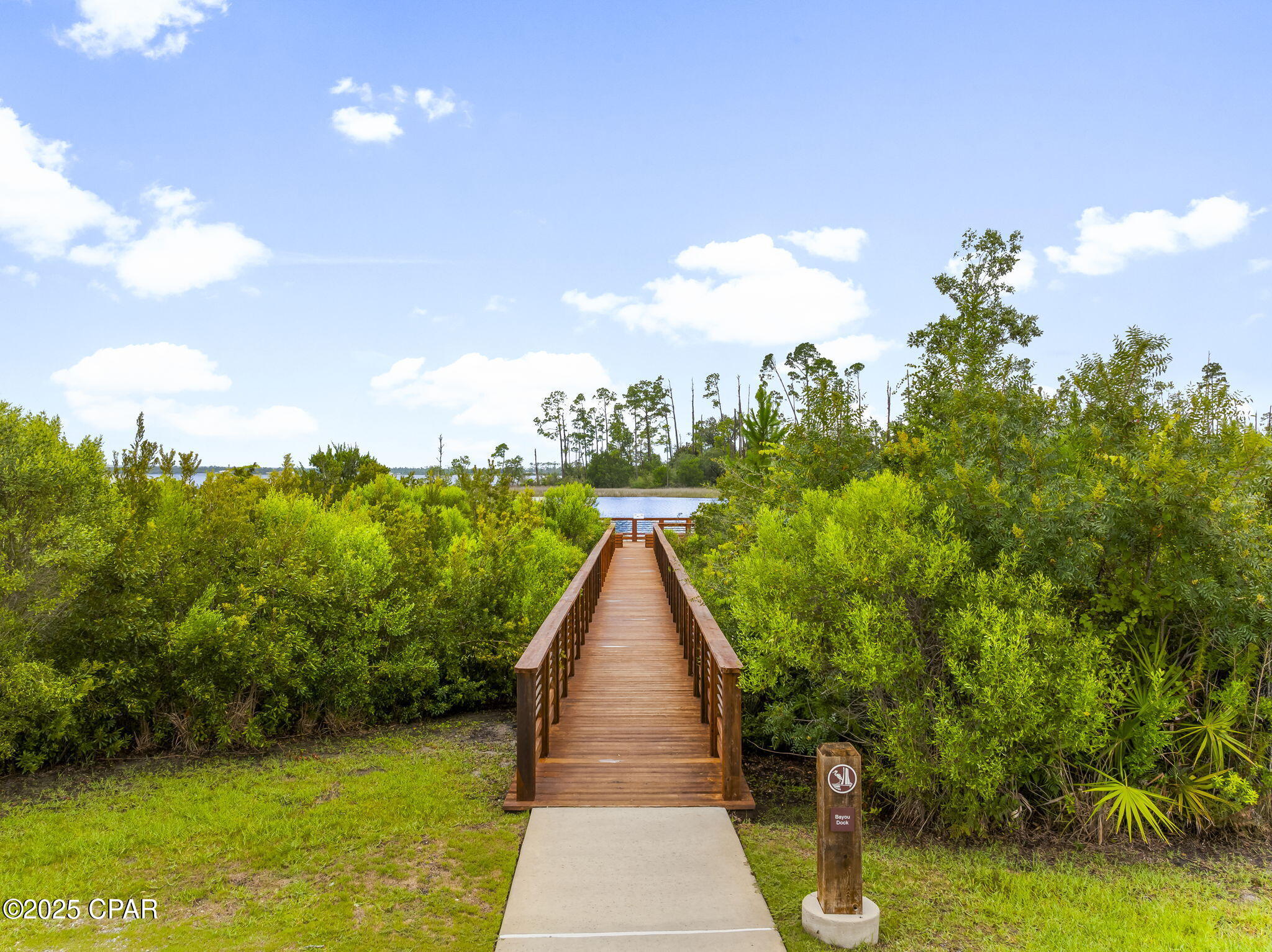 4330 De Len Drive