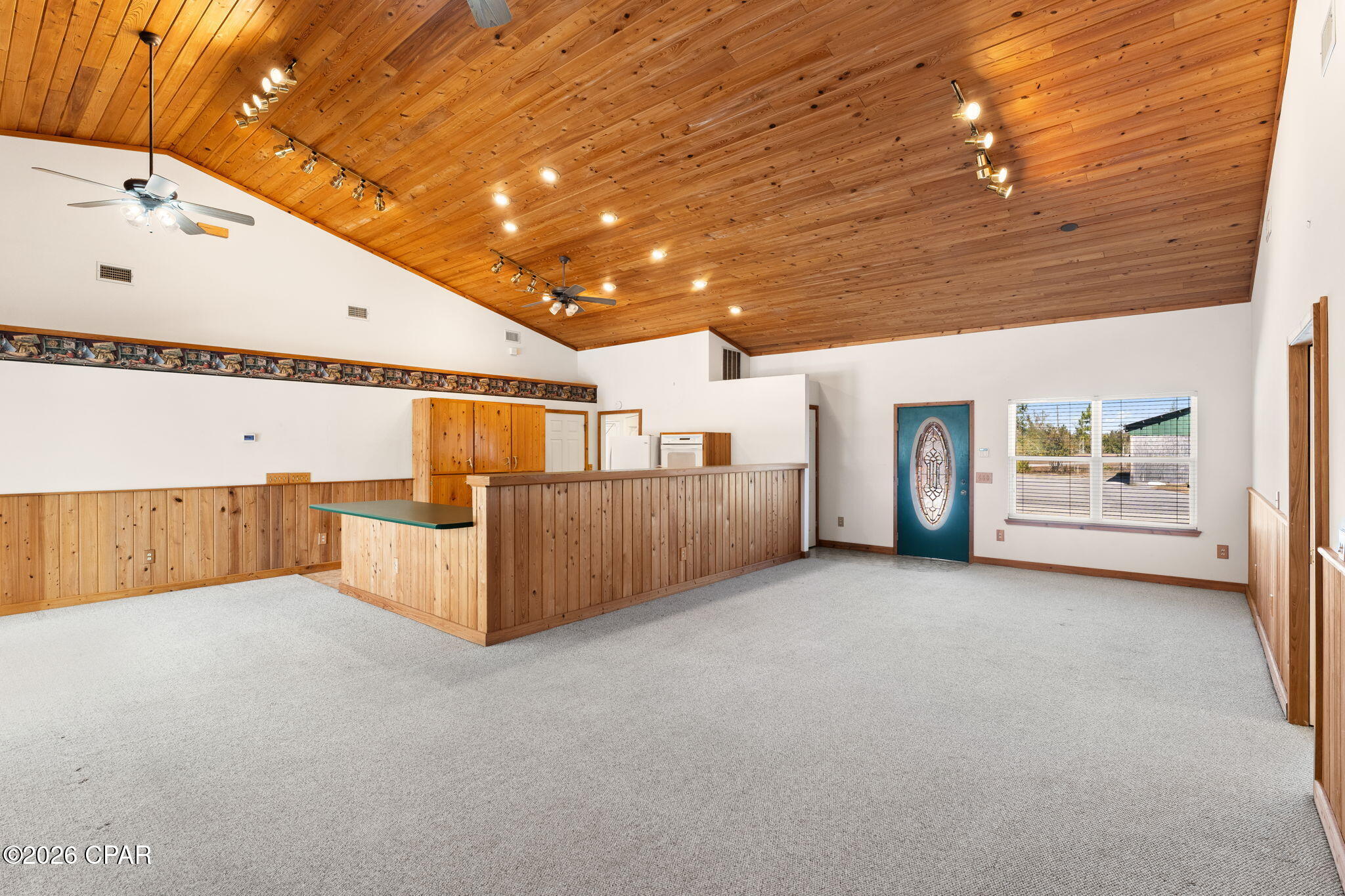 4330 De Len Drive