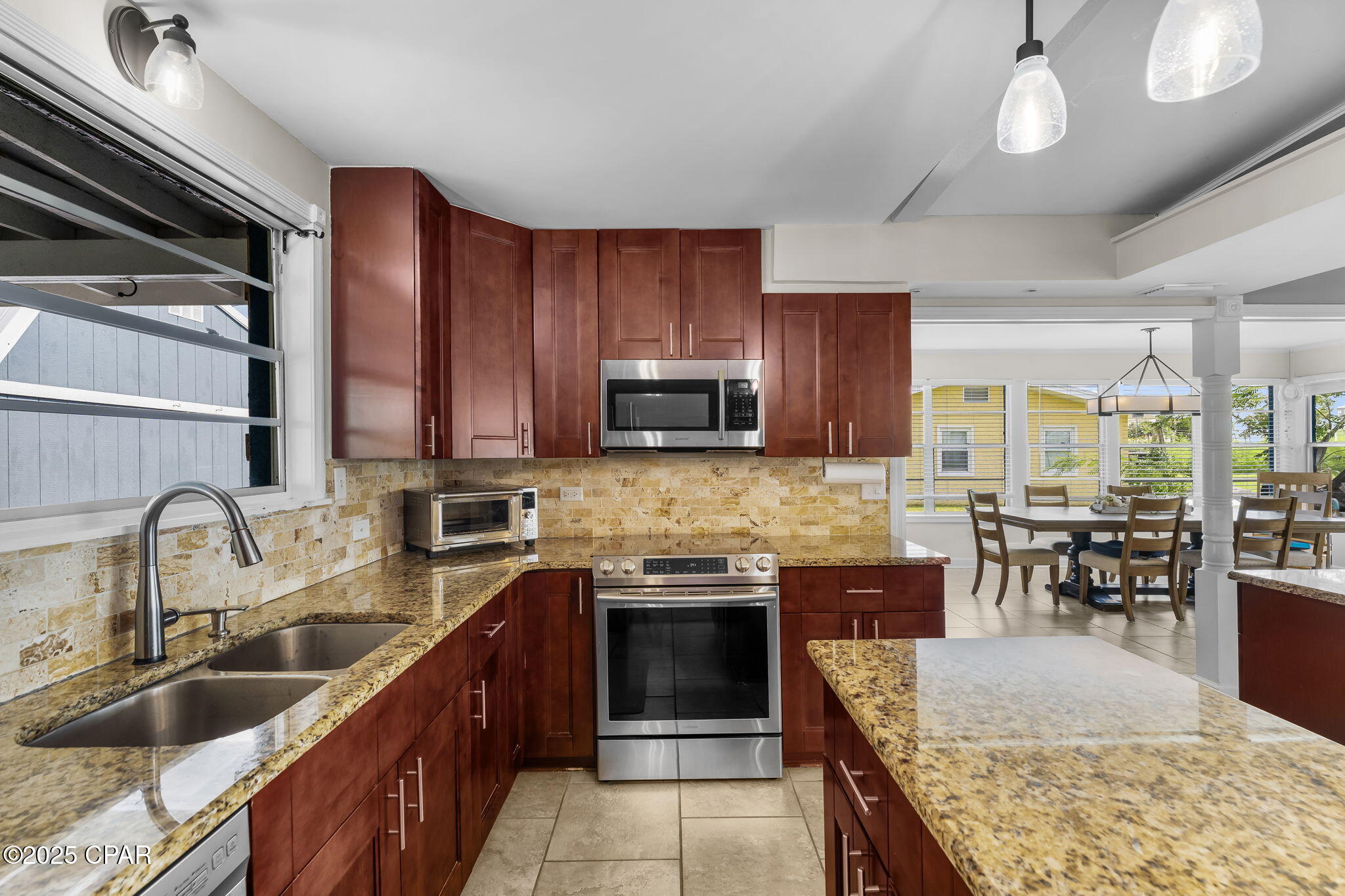 1538 S Berthe Avenue