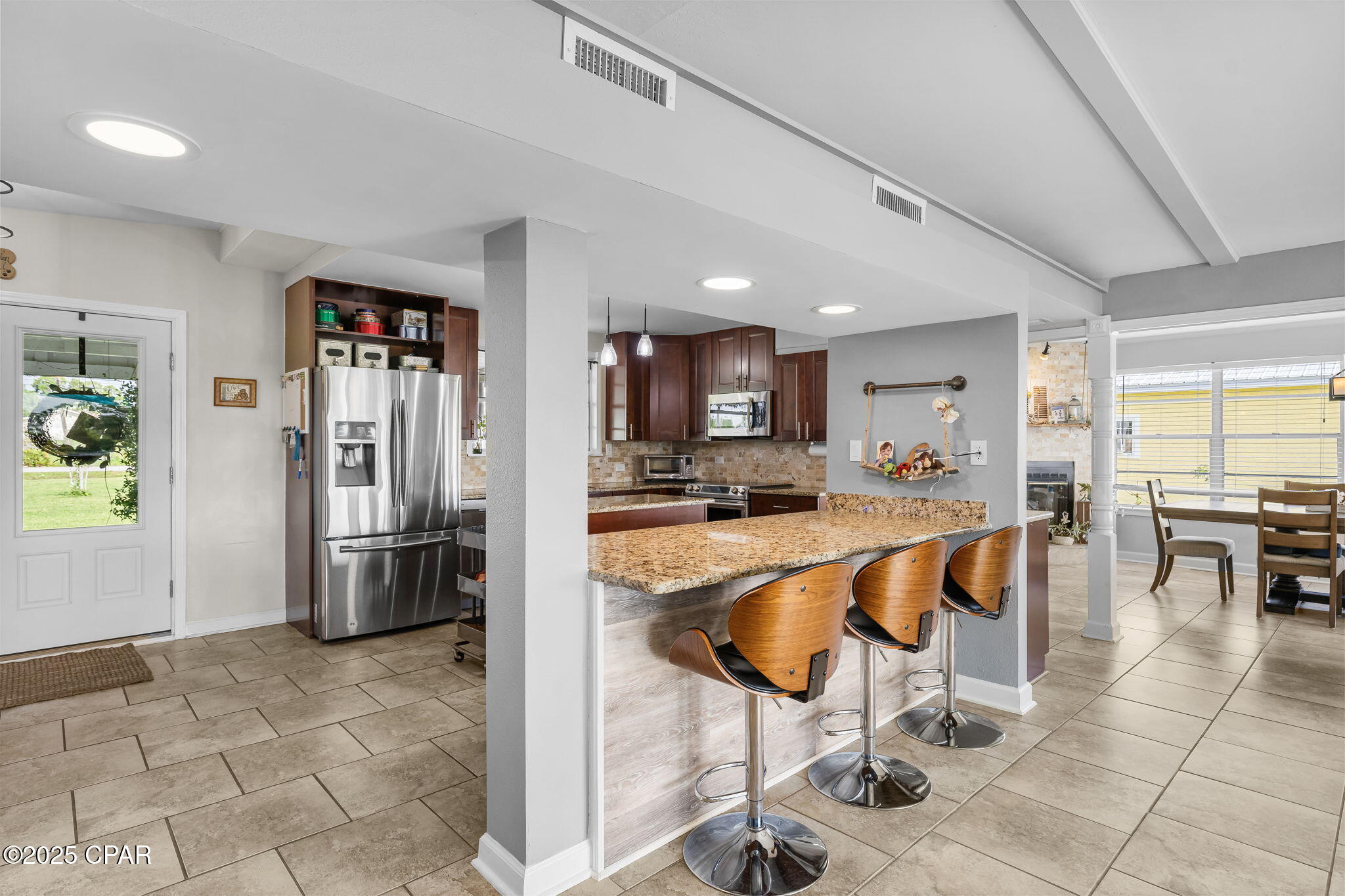 1538 S Berthe Avenue