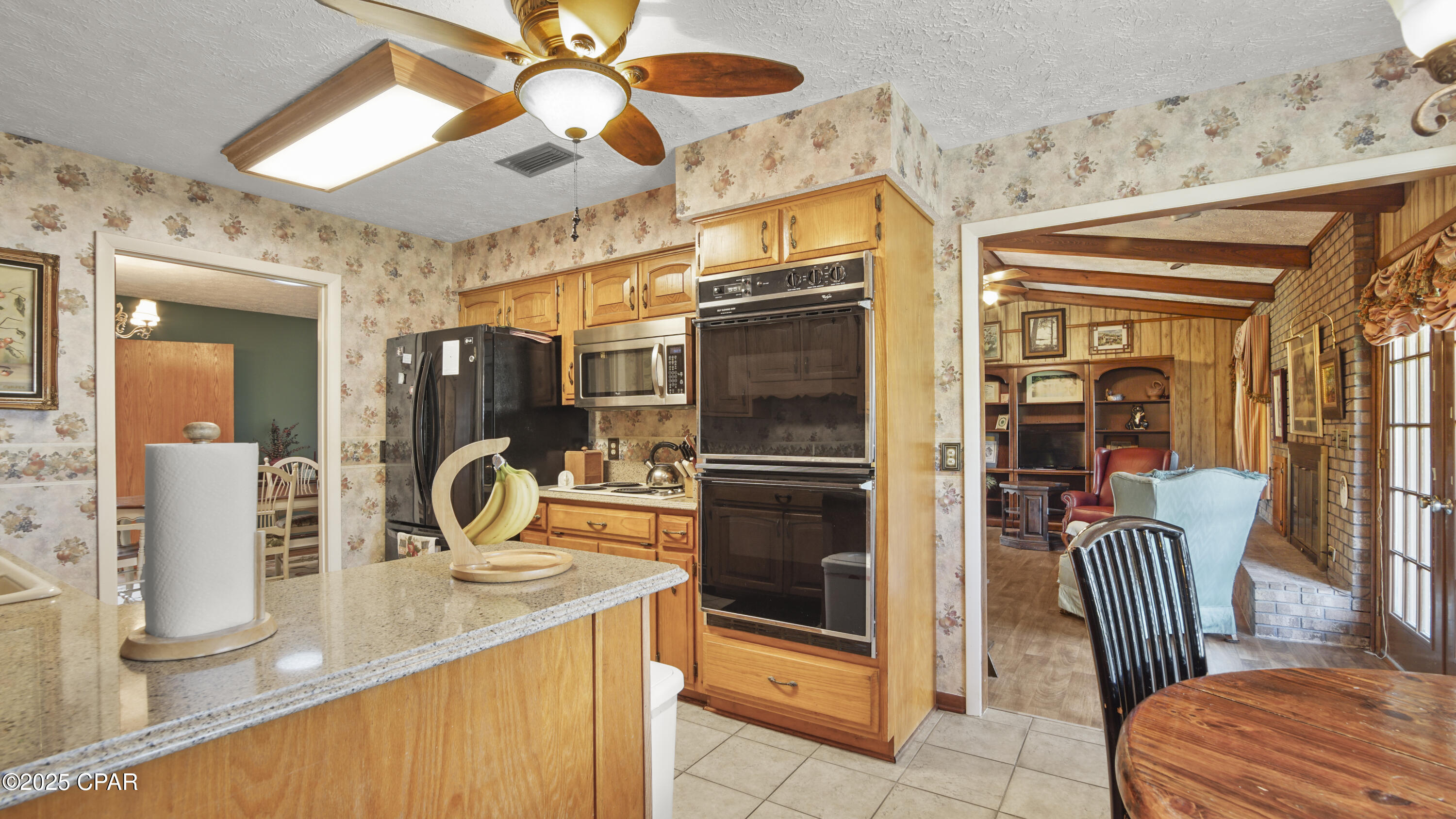 1303 Wildridge Road