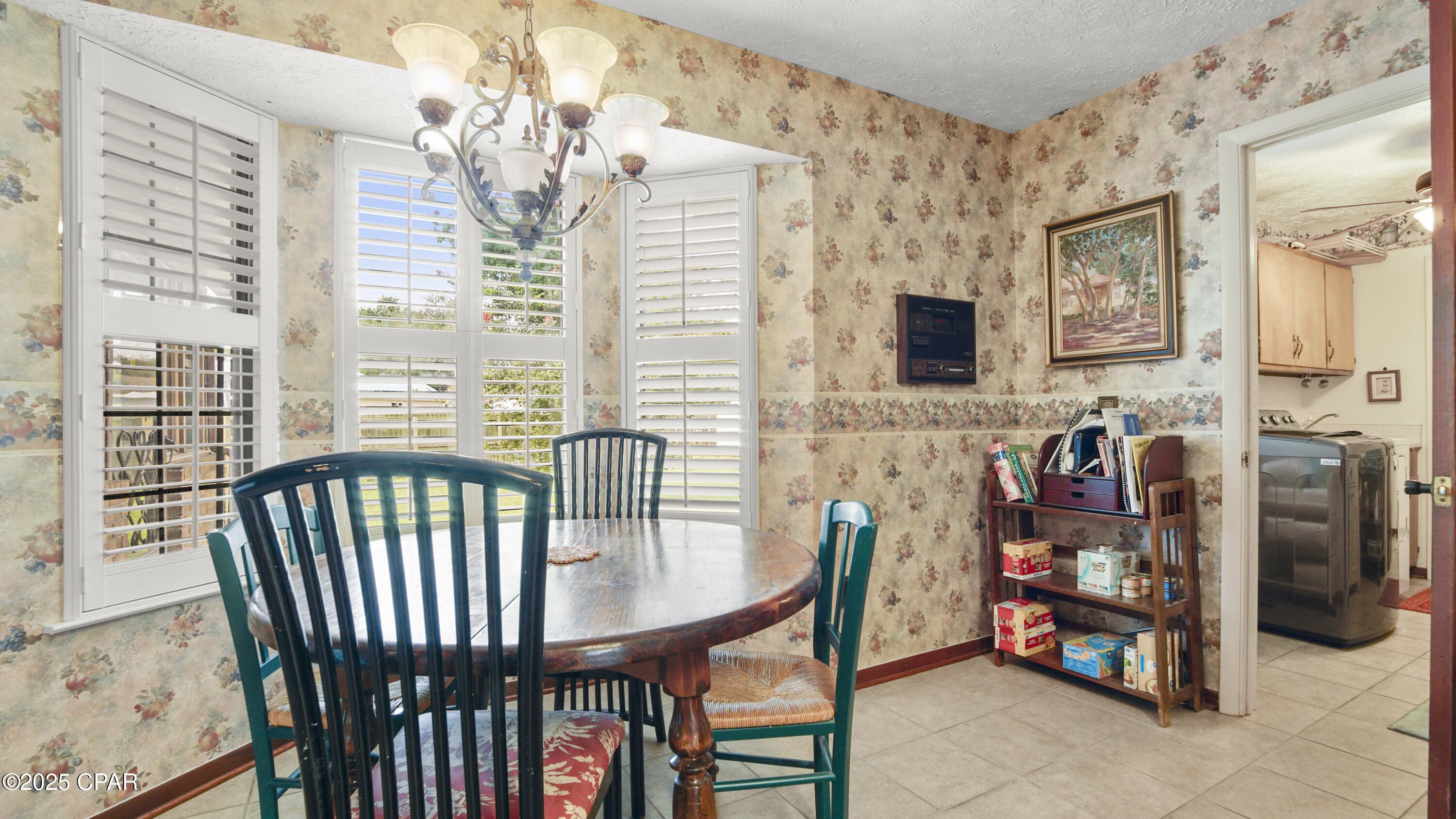 1303 Wildridge Road