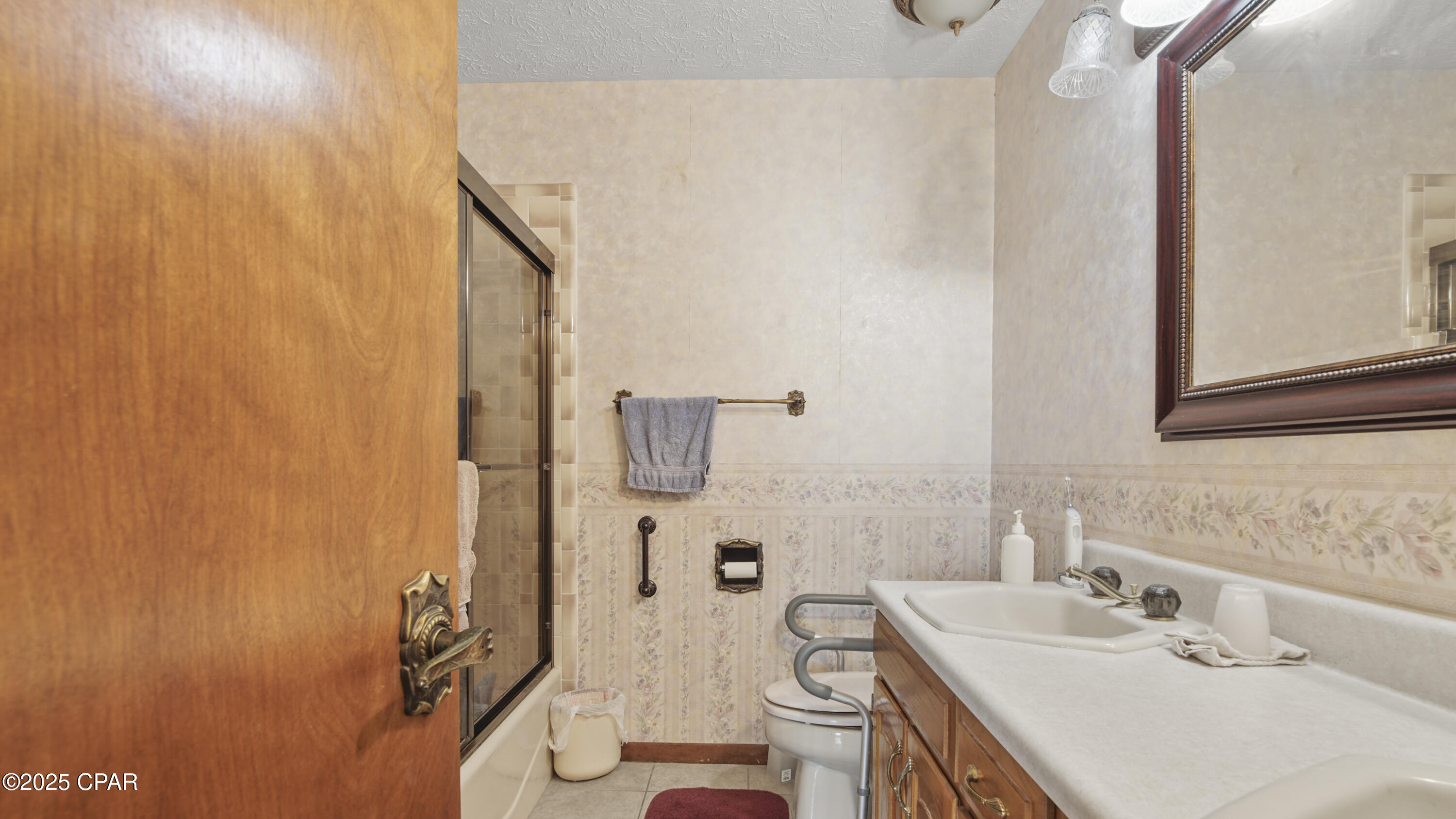 1303 Wildridge Road