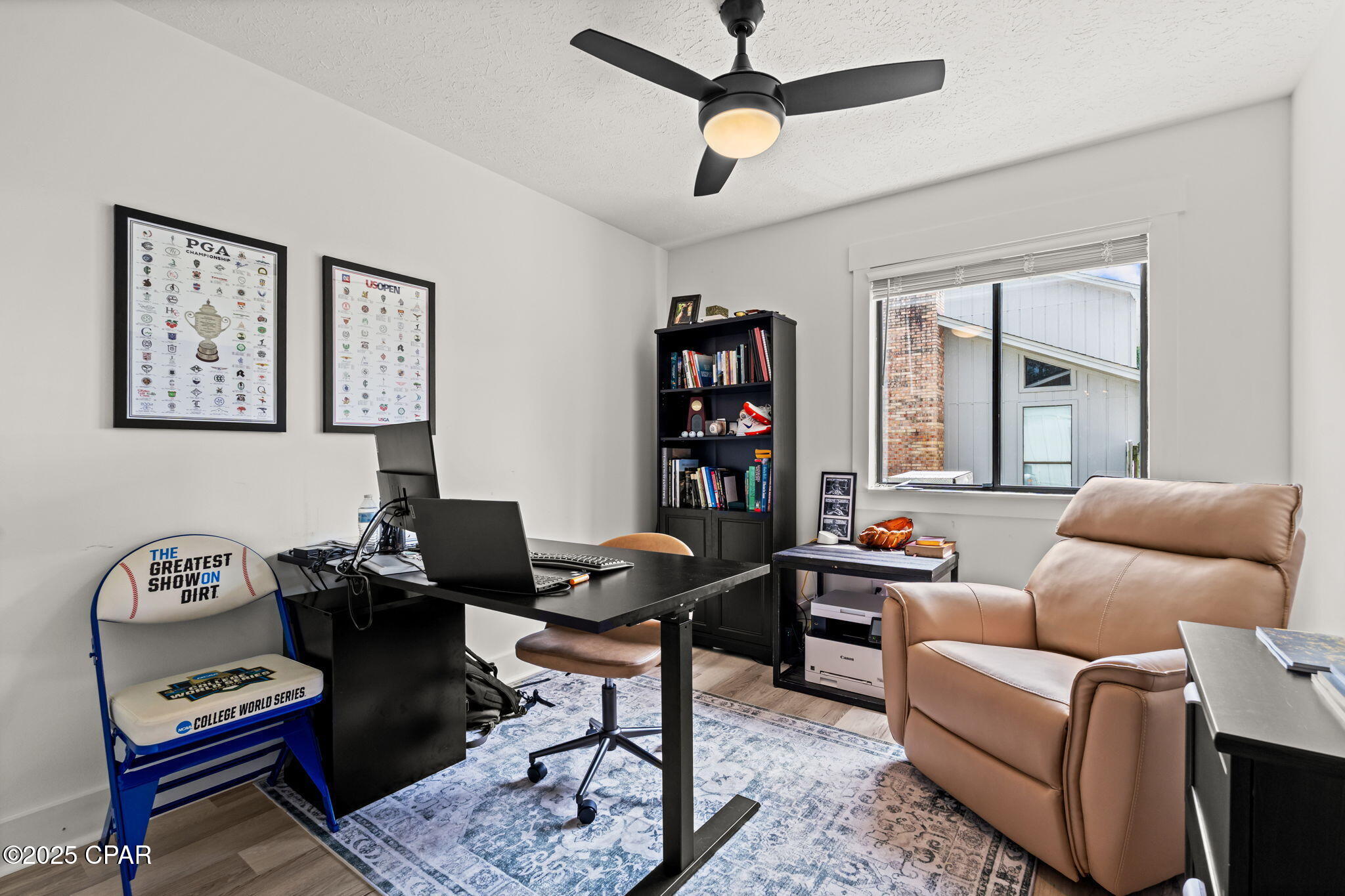 143 Queens Circle