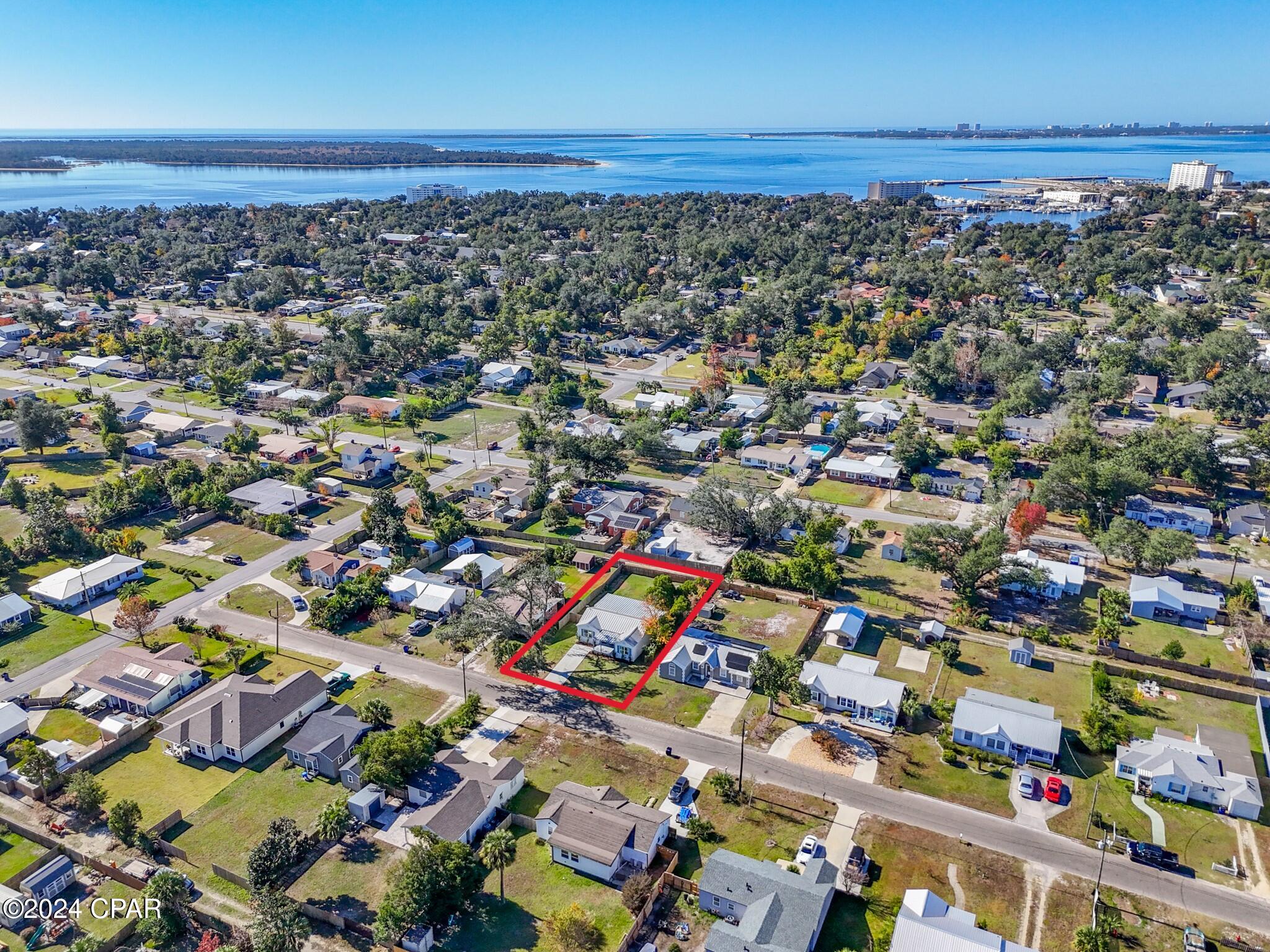 307 N Palo Alto Avenue