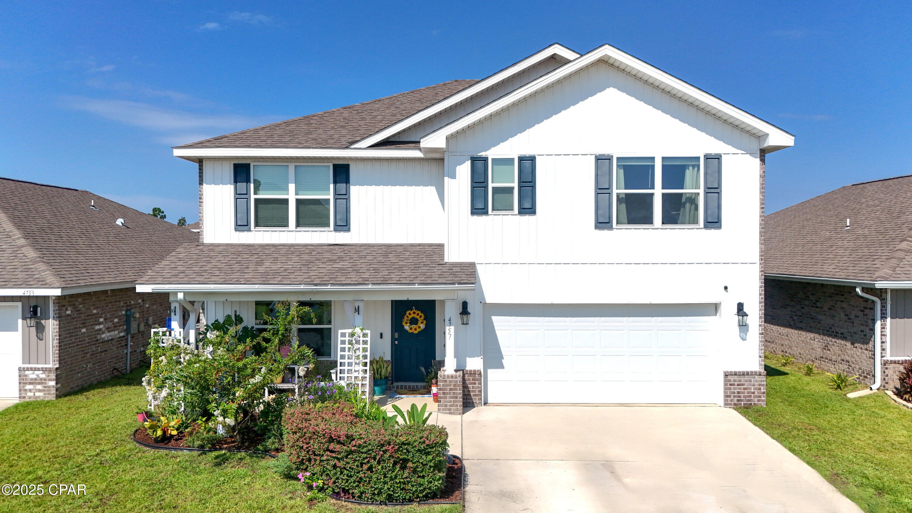 4757 Firefly Lane