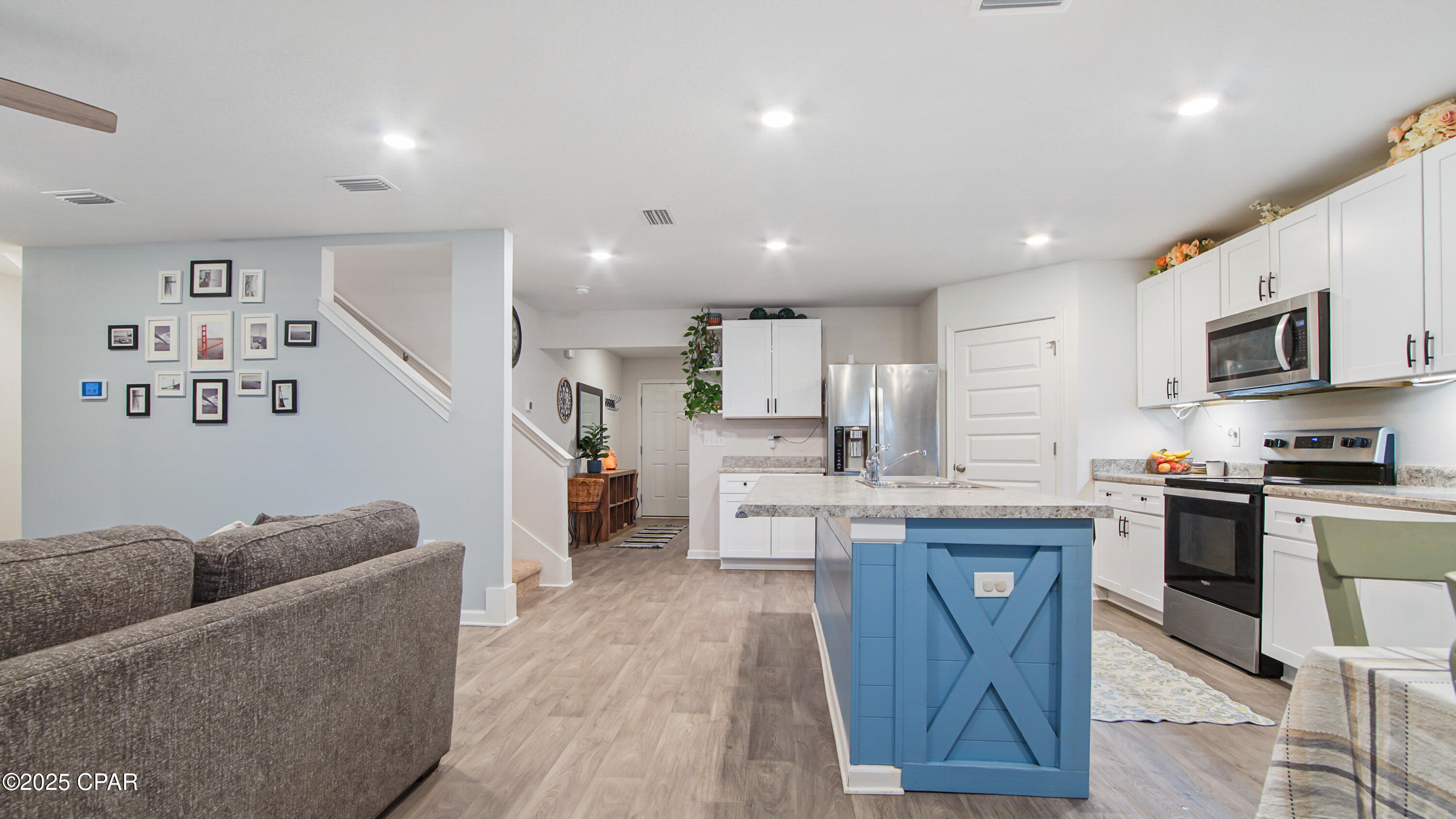 4757 Firefly Lane