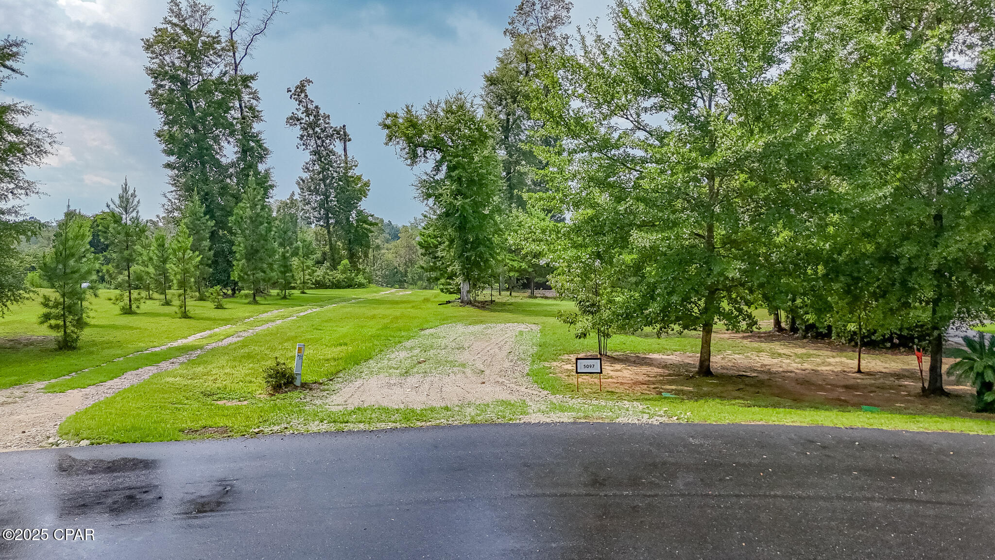 5097 Lake Bluff Circle