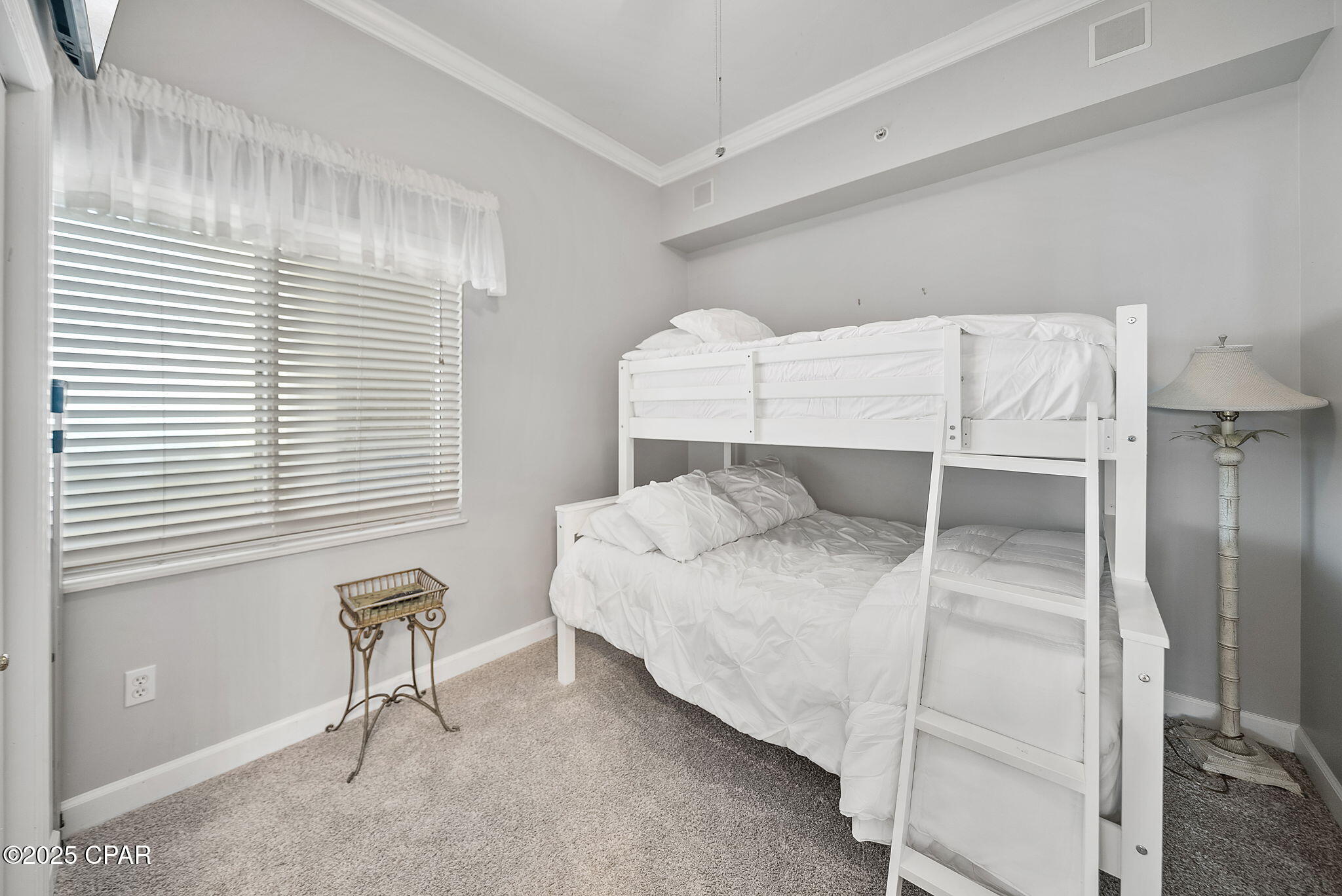 8601 W Surf 15 - Drive 15w