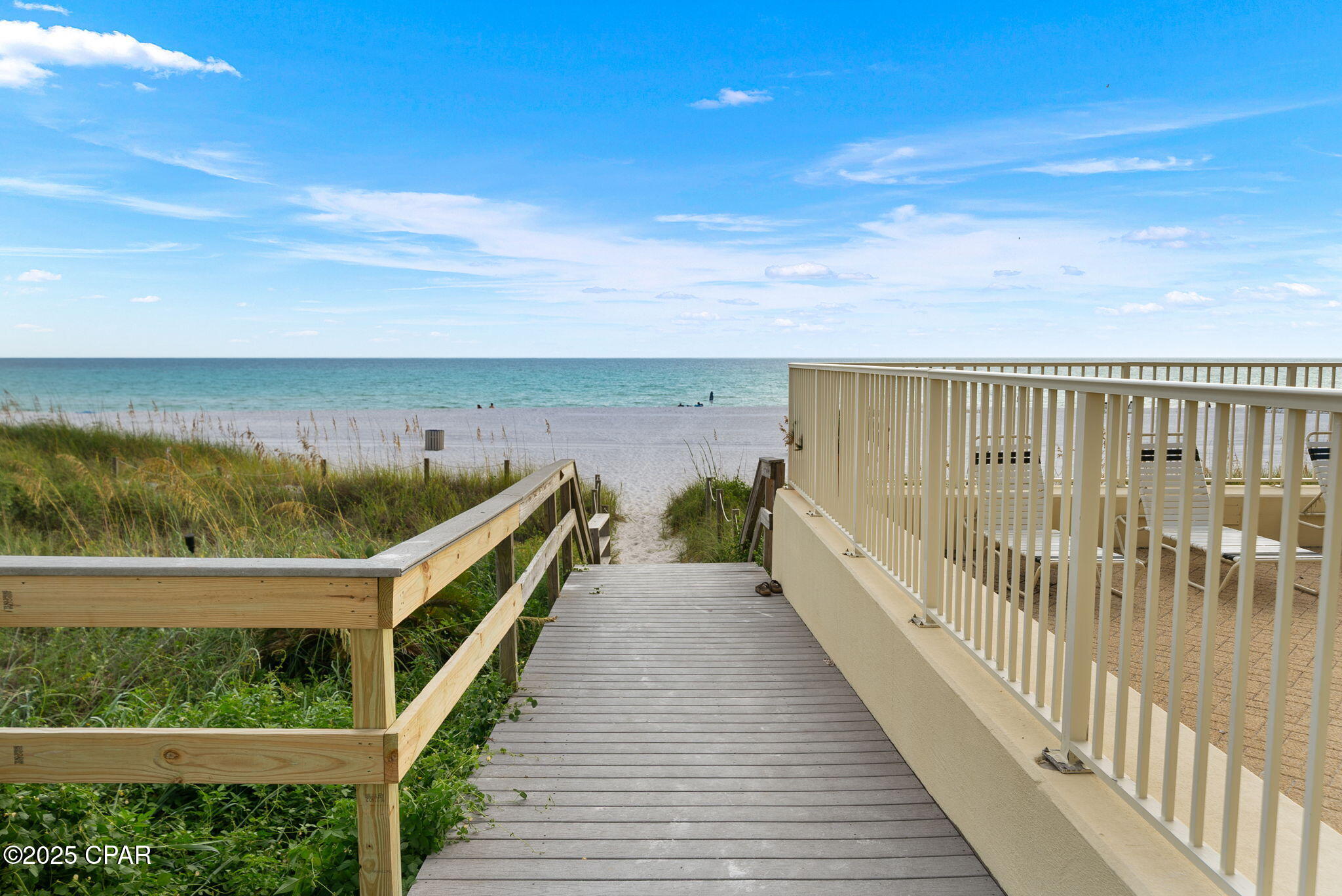 8601 W Surf 15 - Drive 15w