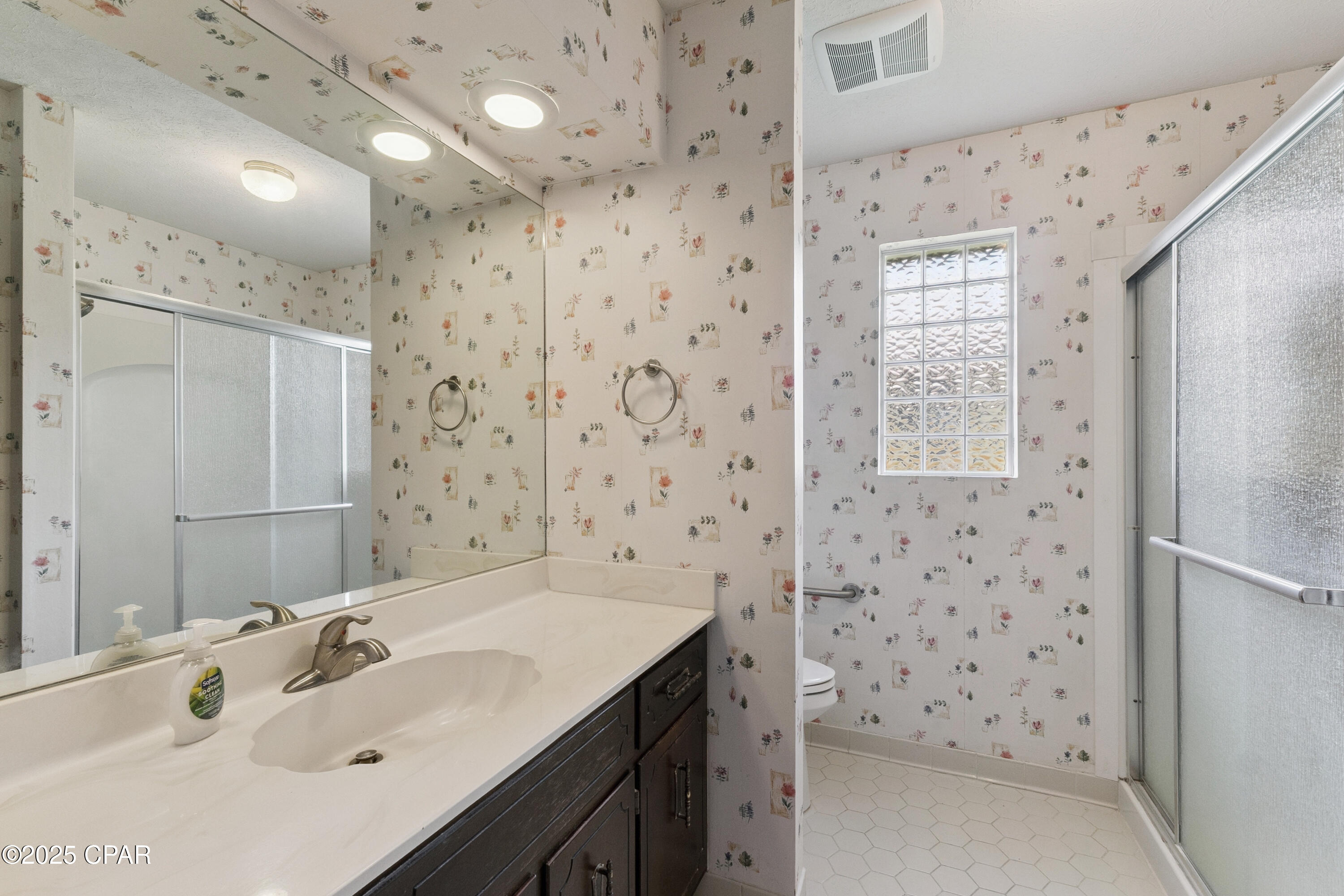 811 W Pierson Drive Drive