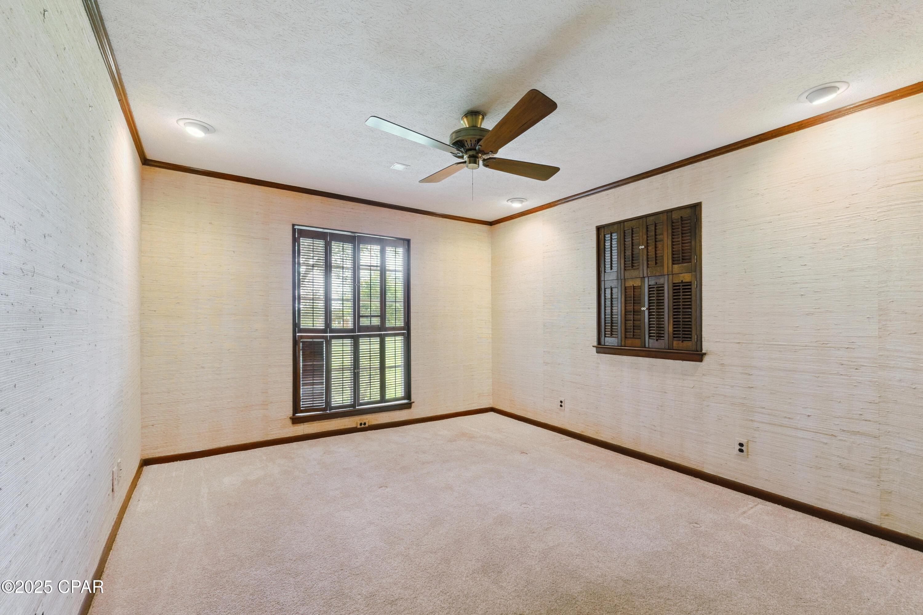 811 W Pierson Drive Drive