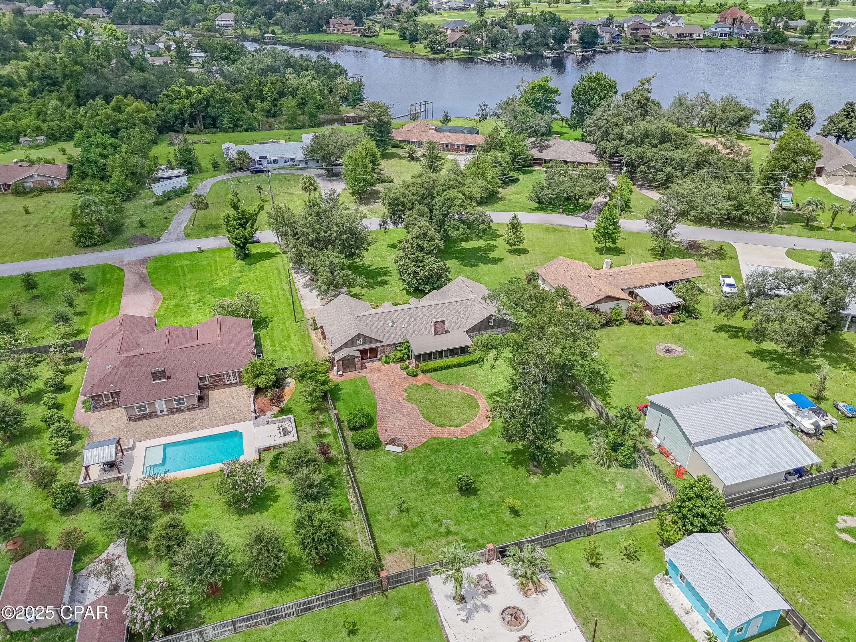 811 W Pierson Drive Drive