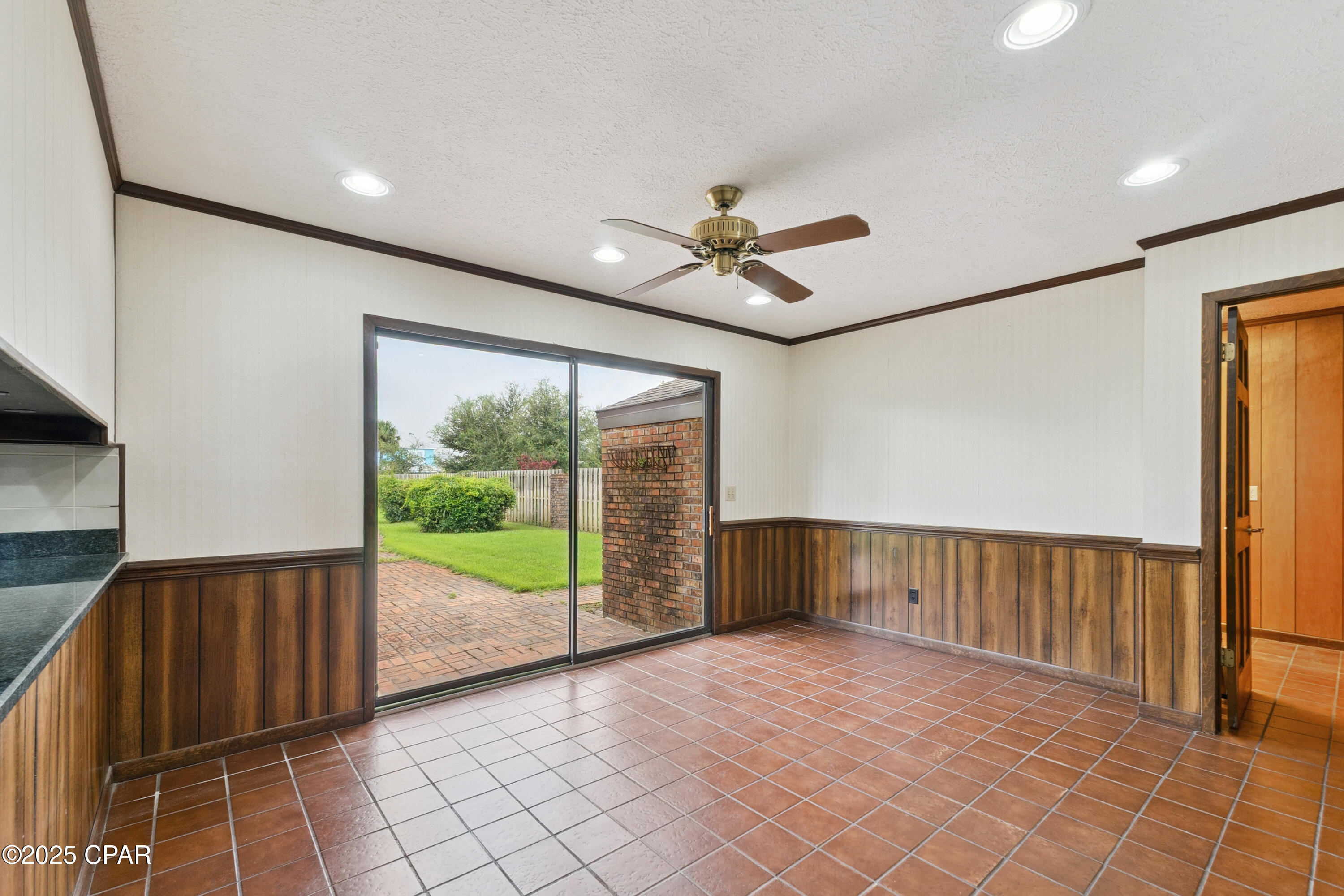 811 W Pierson Drive Drive