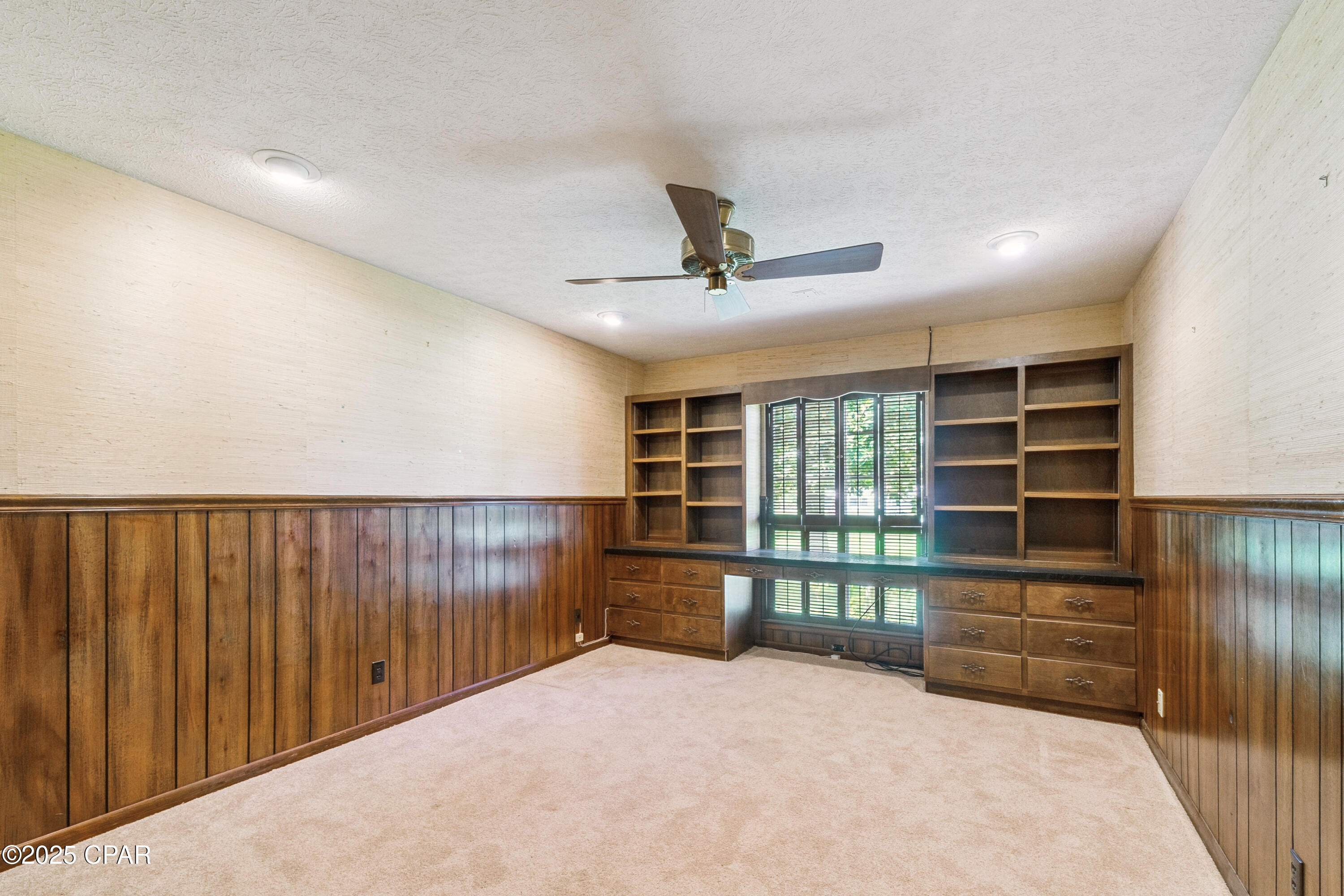 811 W Pierson Drive Drive