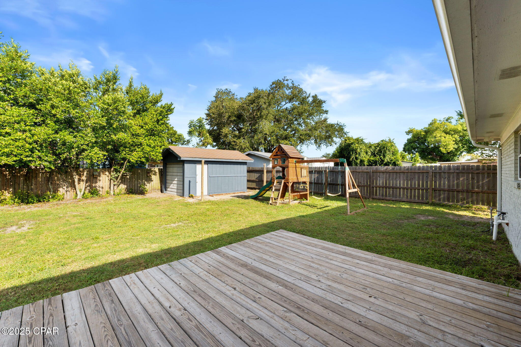 212 S Kimbrel Avenue