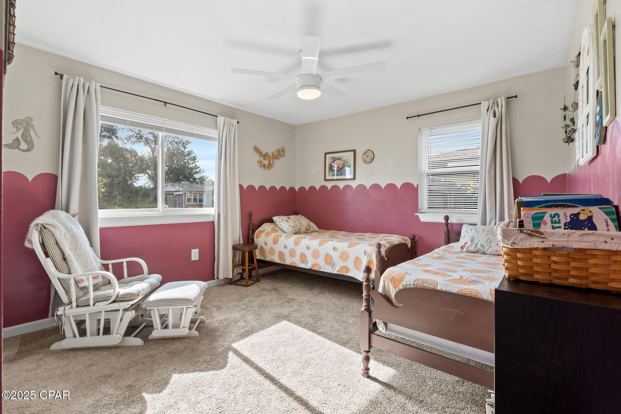 212 S Kimbrel Avenue